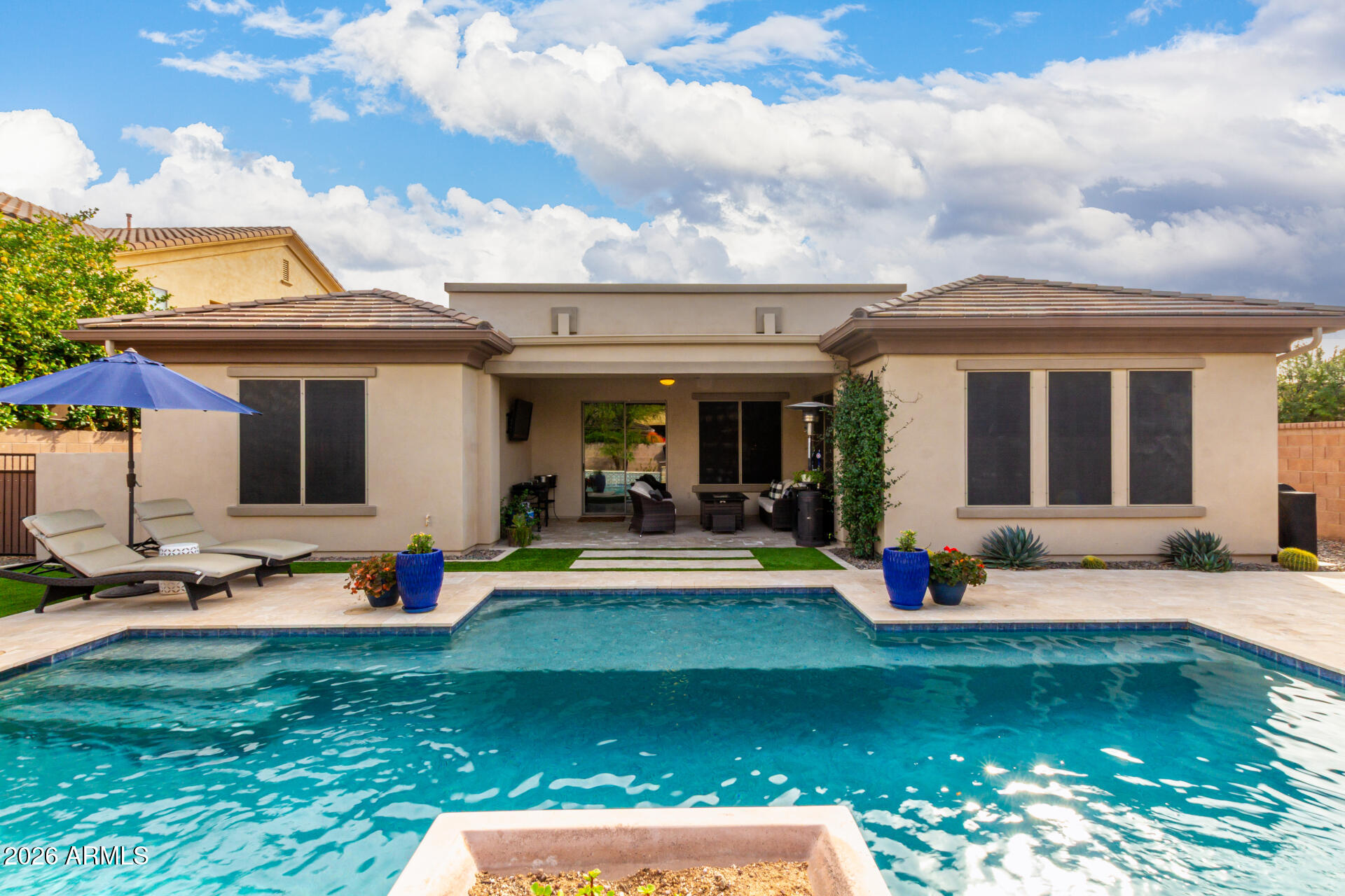 150 W TONTO Drive