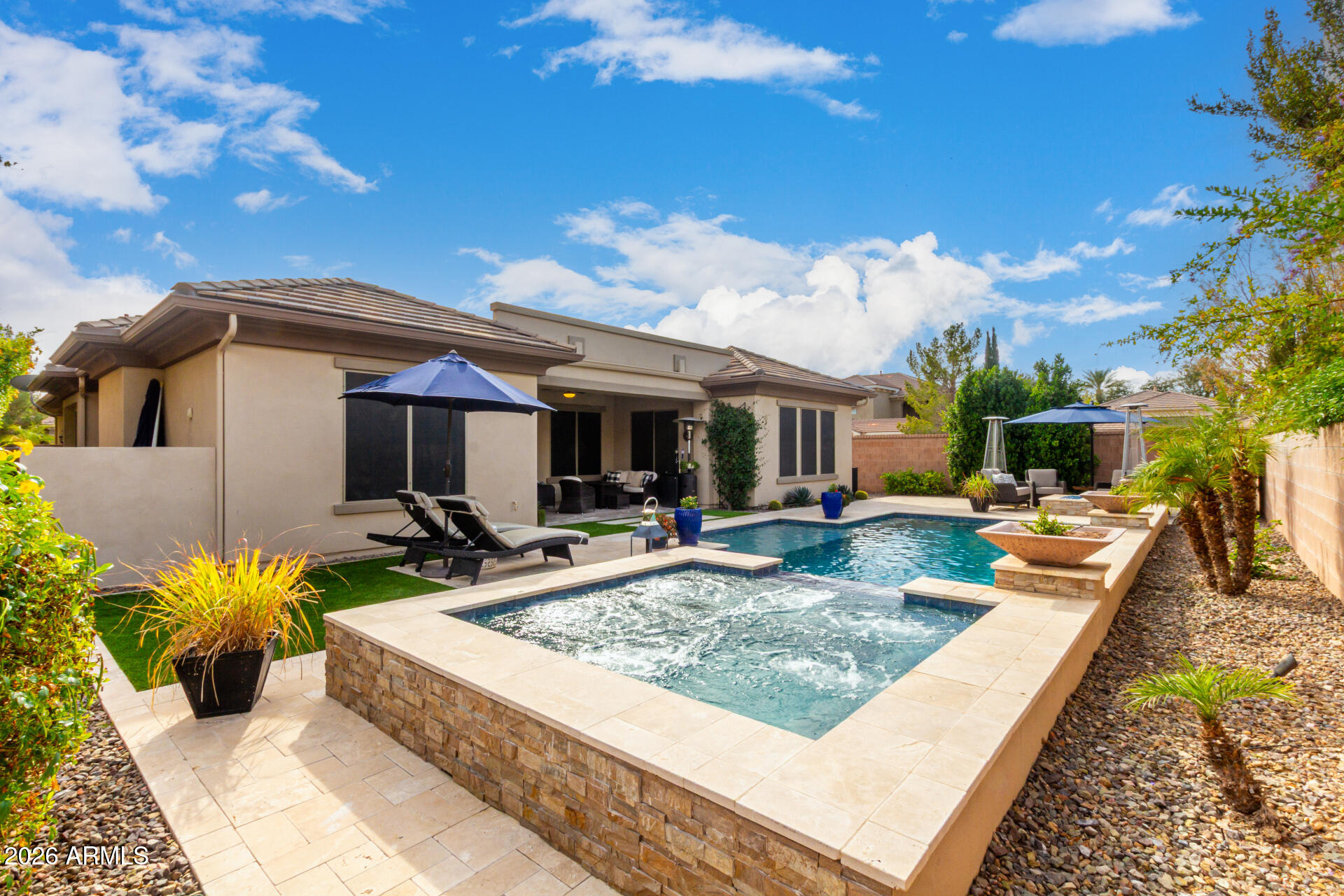 150 W TONTO Drive