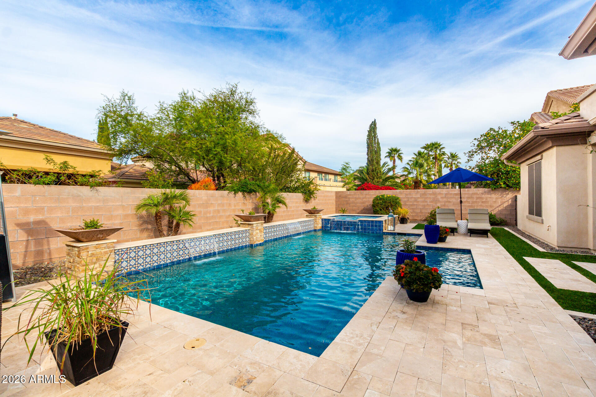 150 W TONTO Drive