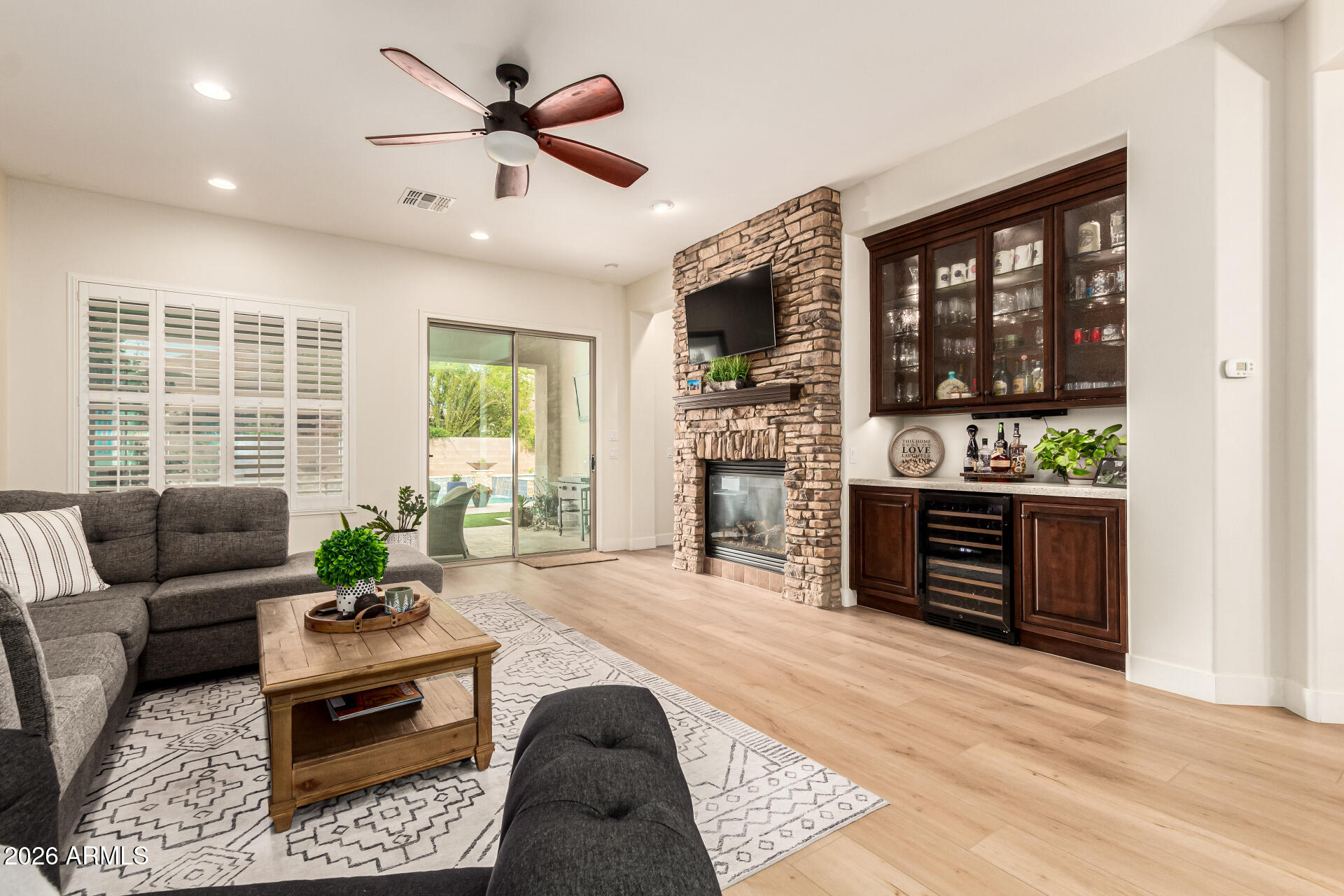 150 W TONTO Drive