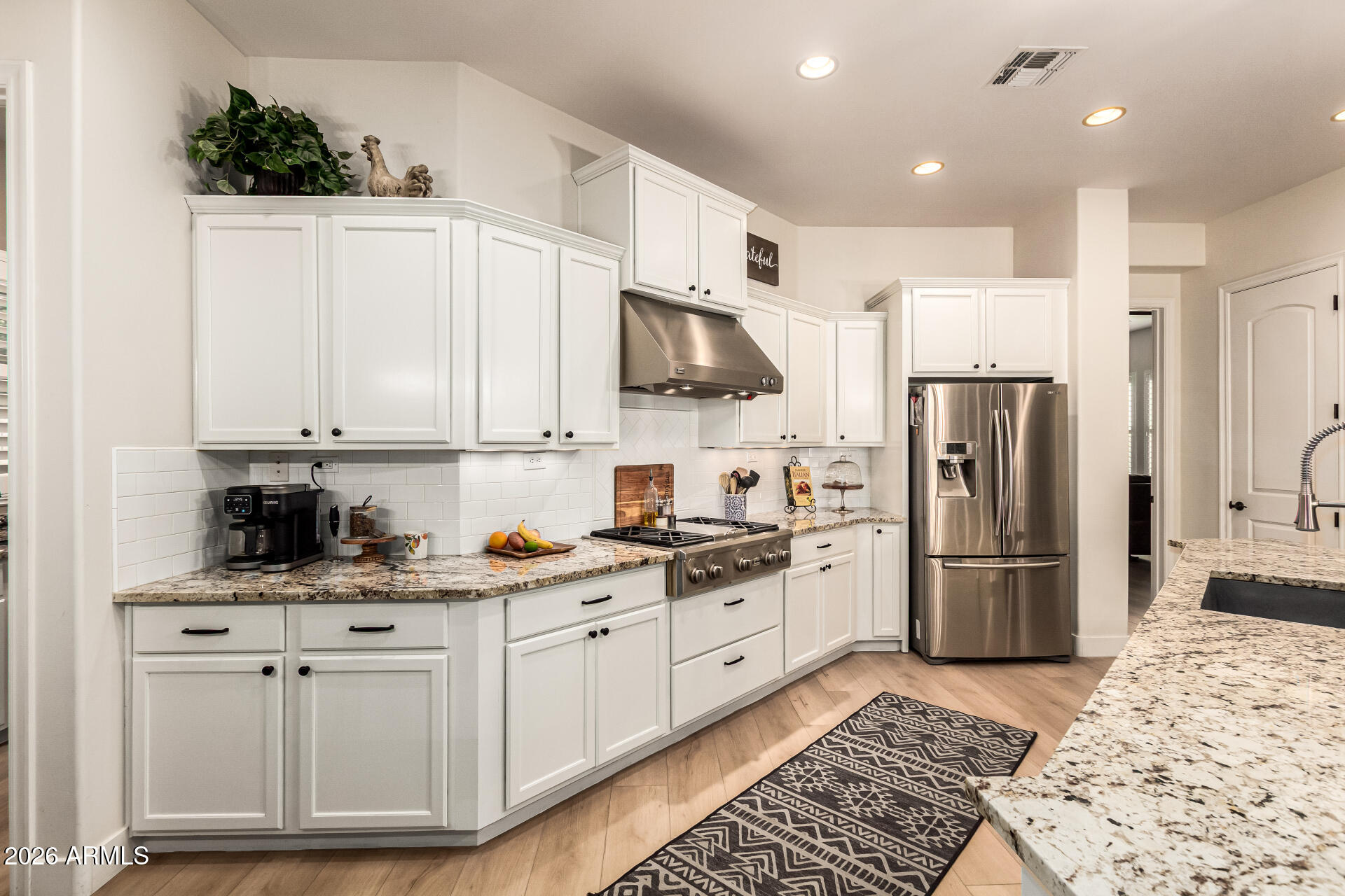 150 W TONTO Drive