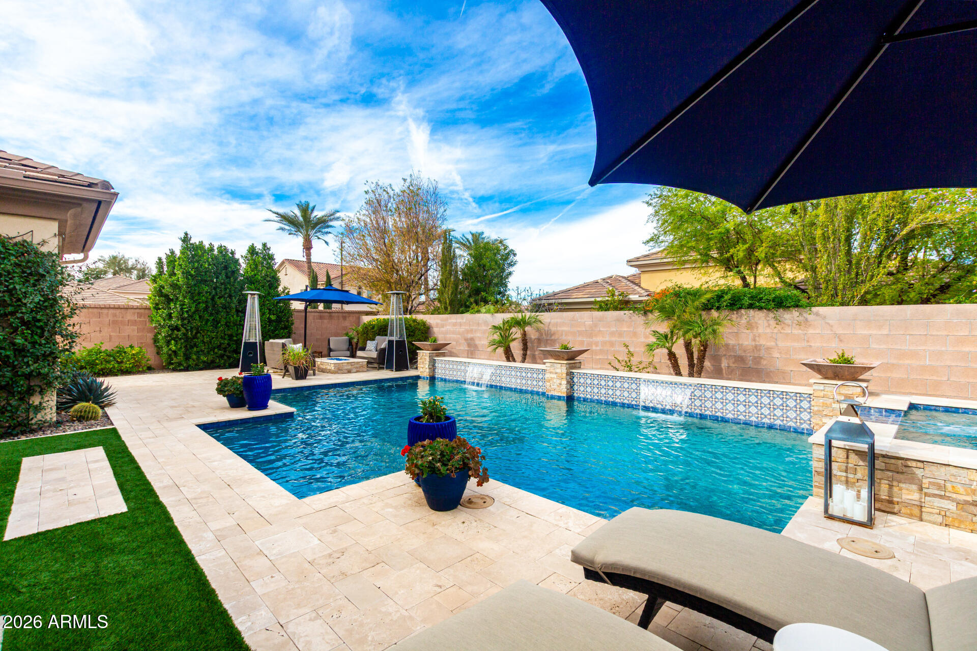 150 W TONTO Drive