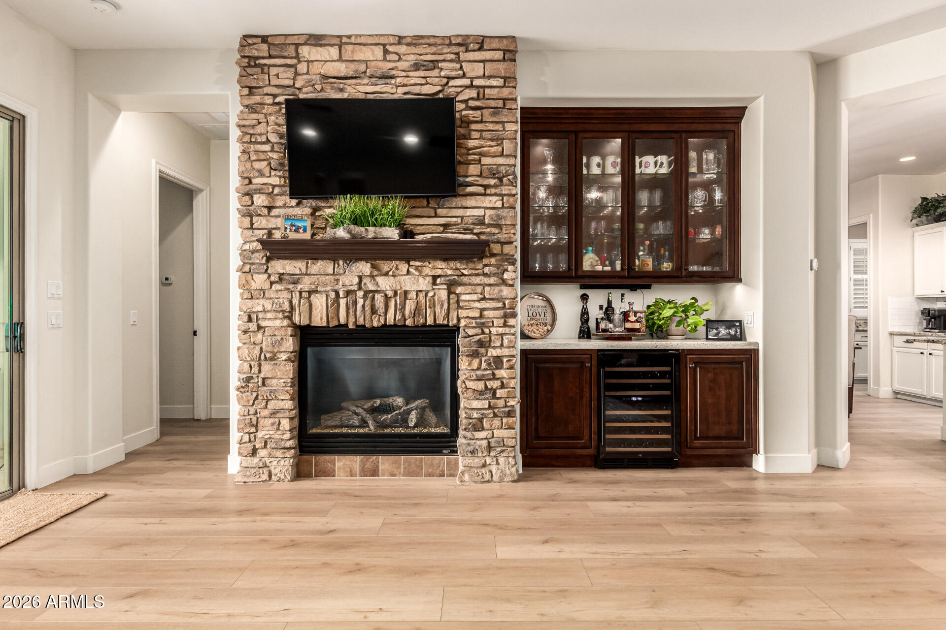 150 W TONTO Drive