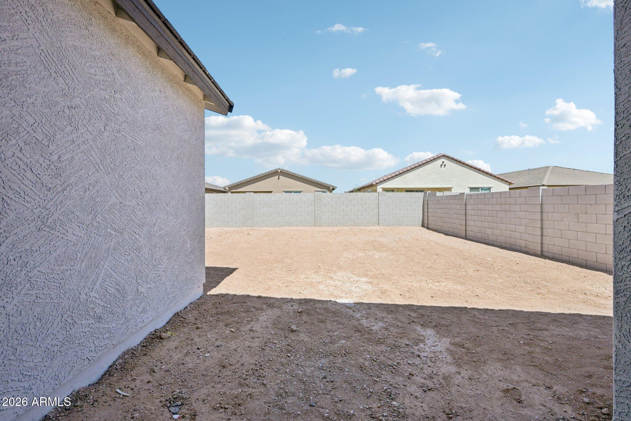 18260 W AVENIDA DEL SOL