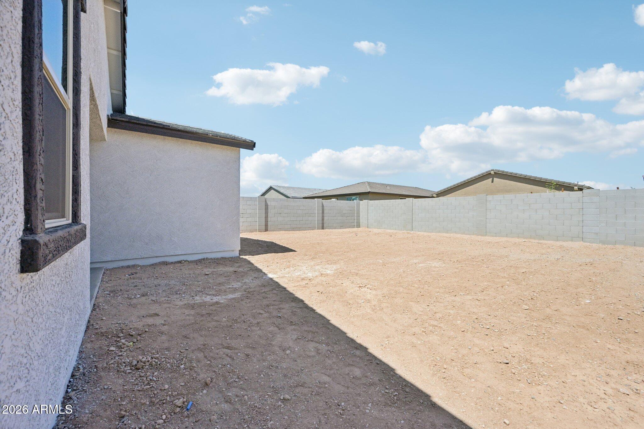 18260 W AVENIDA DEL SOL