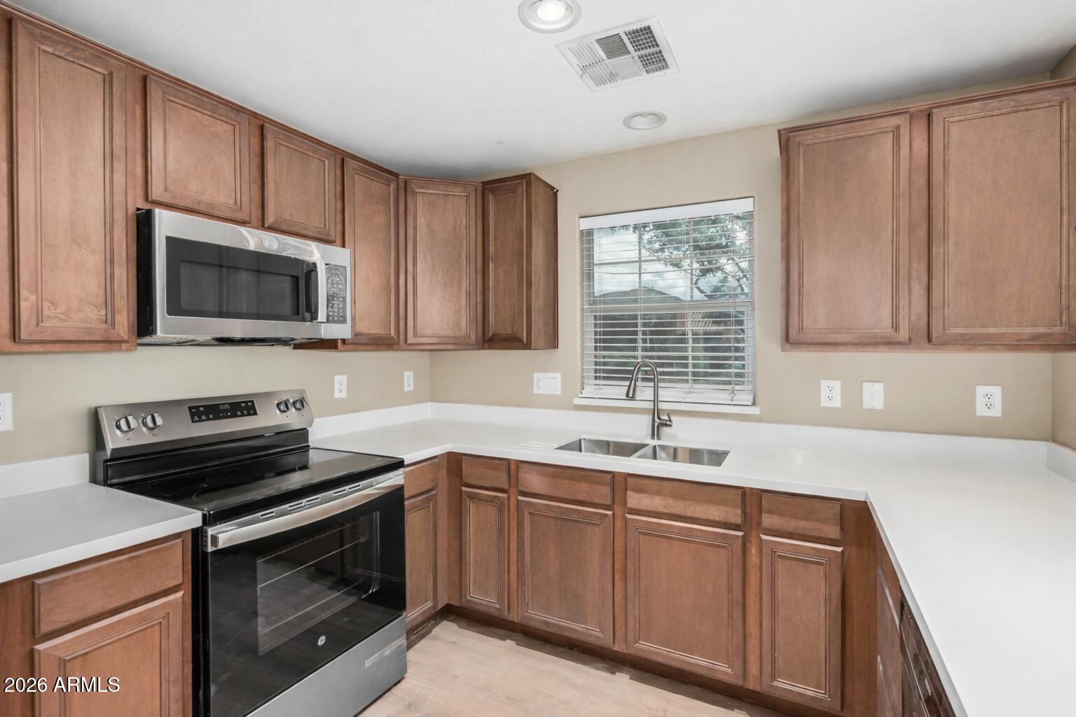 1784 S SETON Avenue