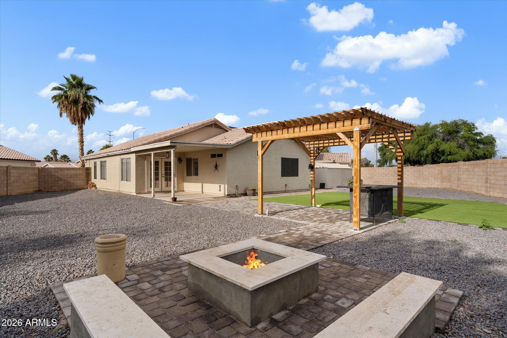 503 N BALBOA