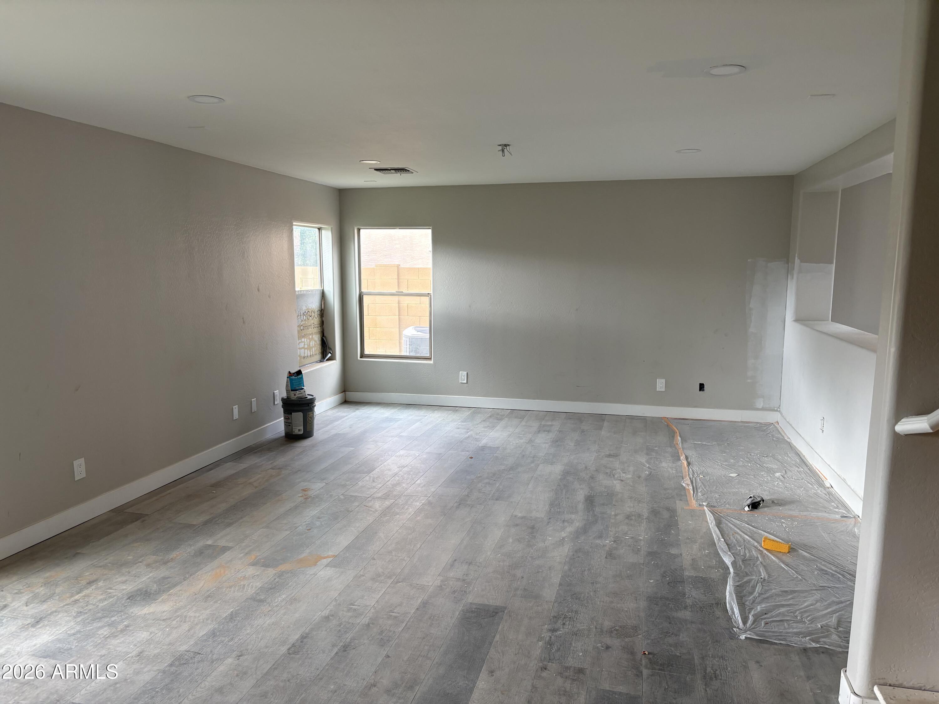 951 W ELIZABETH Way