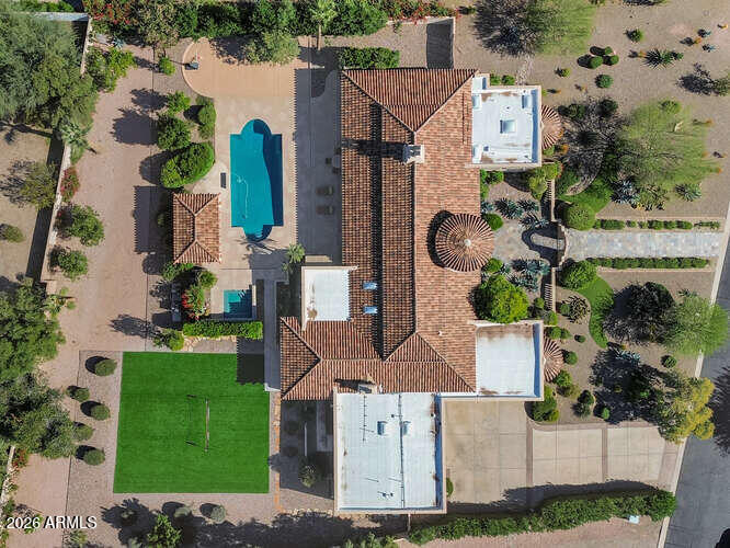 4214 E Claremont Avenue