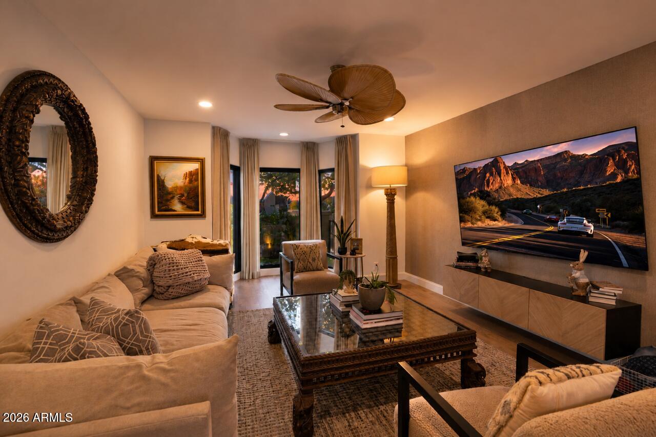6701 N SCOTTSDALE Road Unit: 24