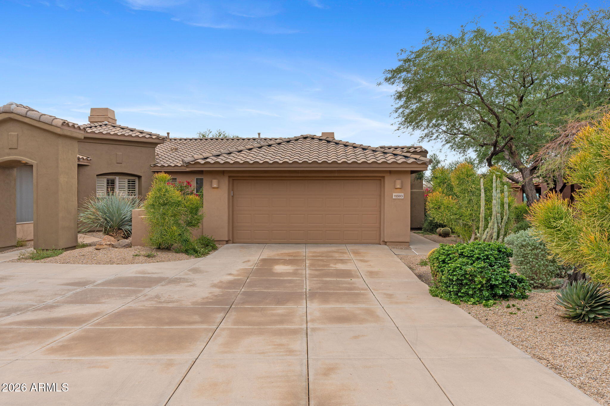 11593 E RAINTREE Drive E
