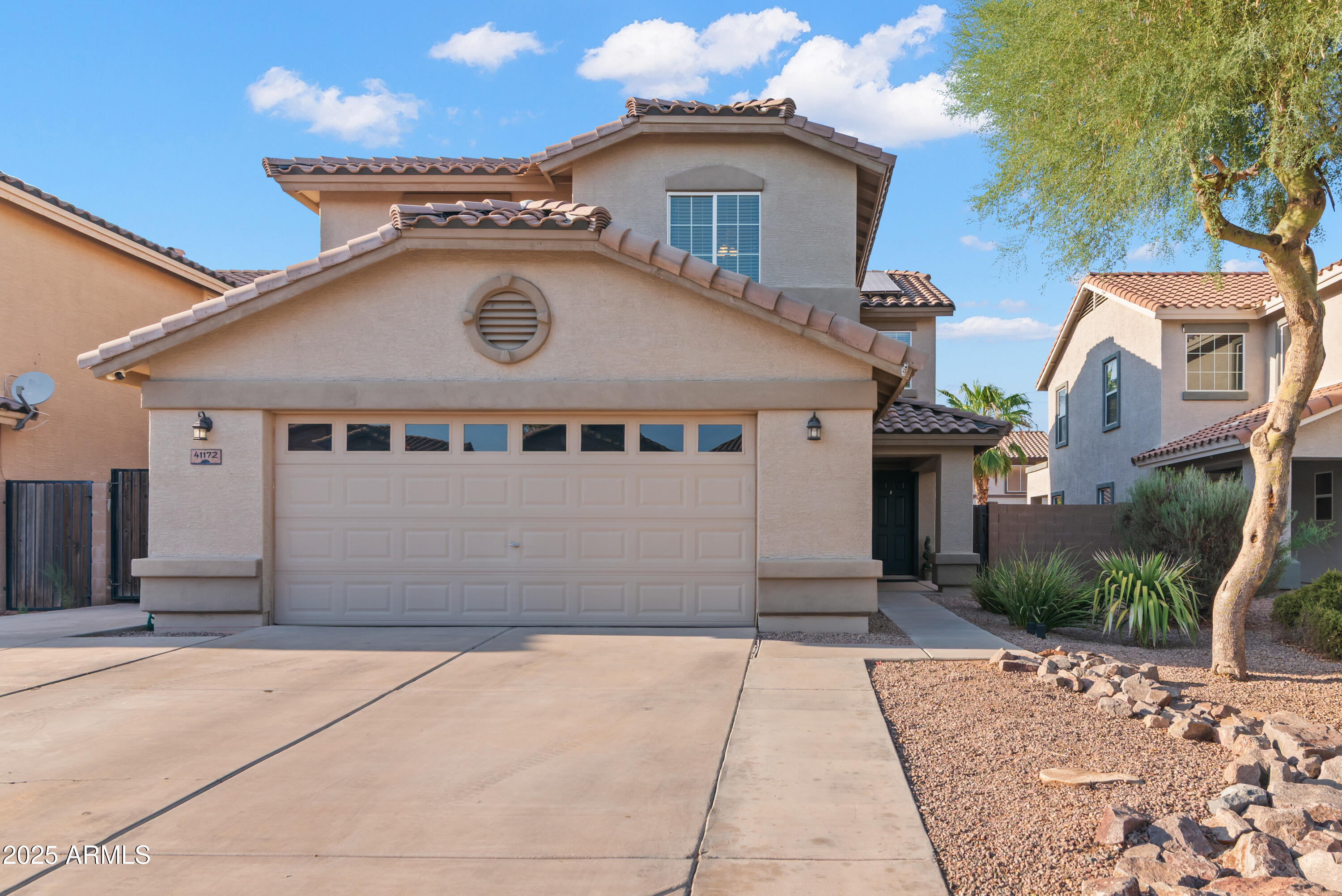 41172 W CAHILL Drive