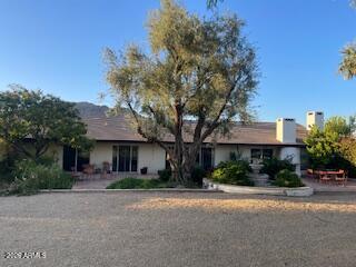 5635 E LINCOLN Drive 26