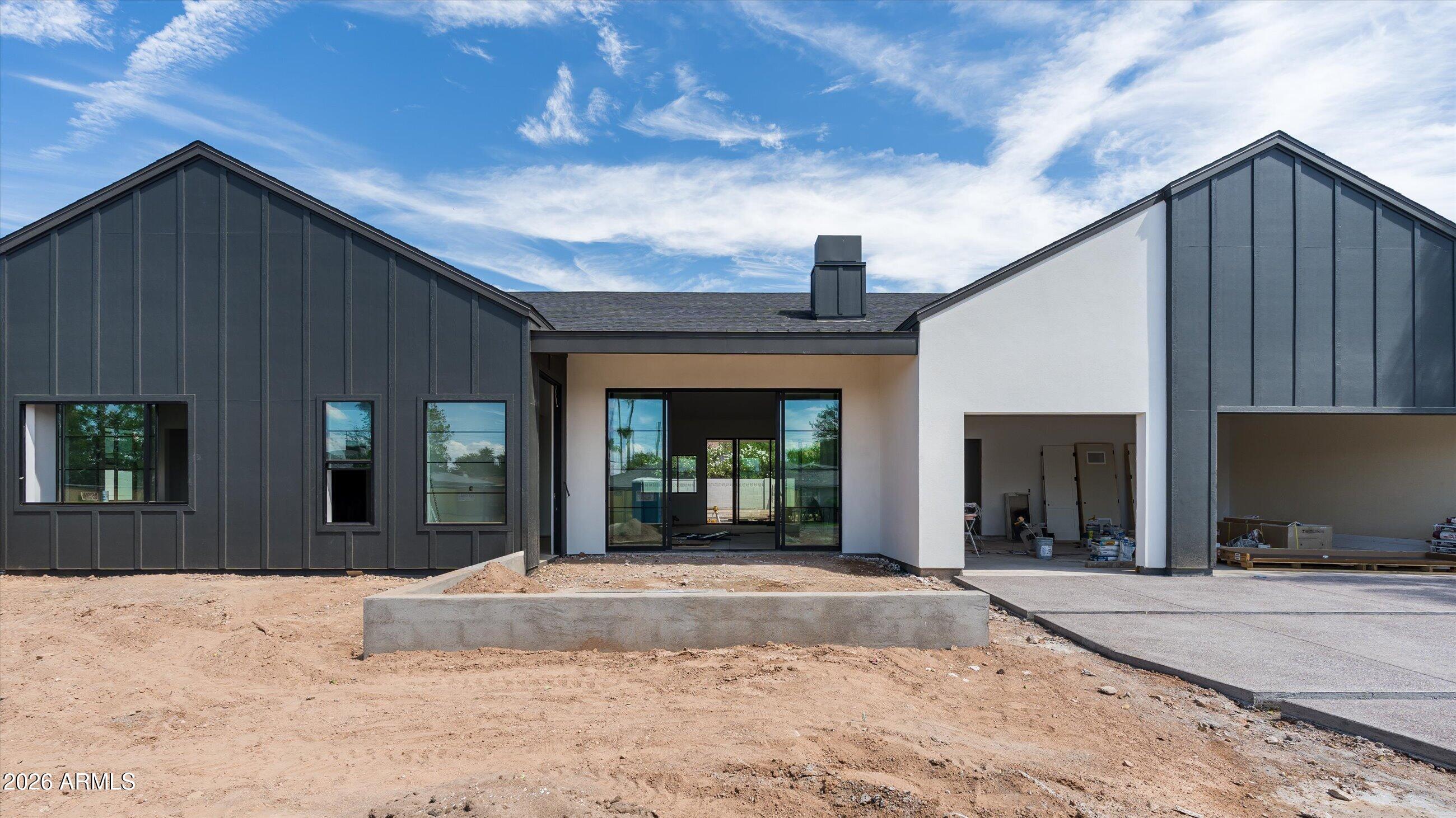 4610 E CALLE VENTURA