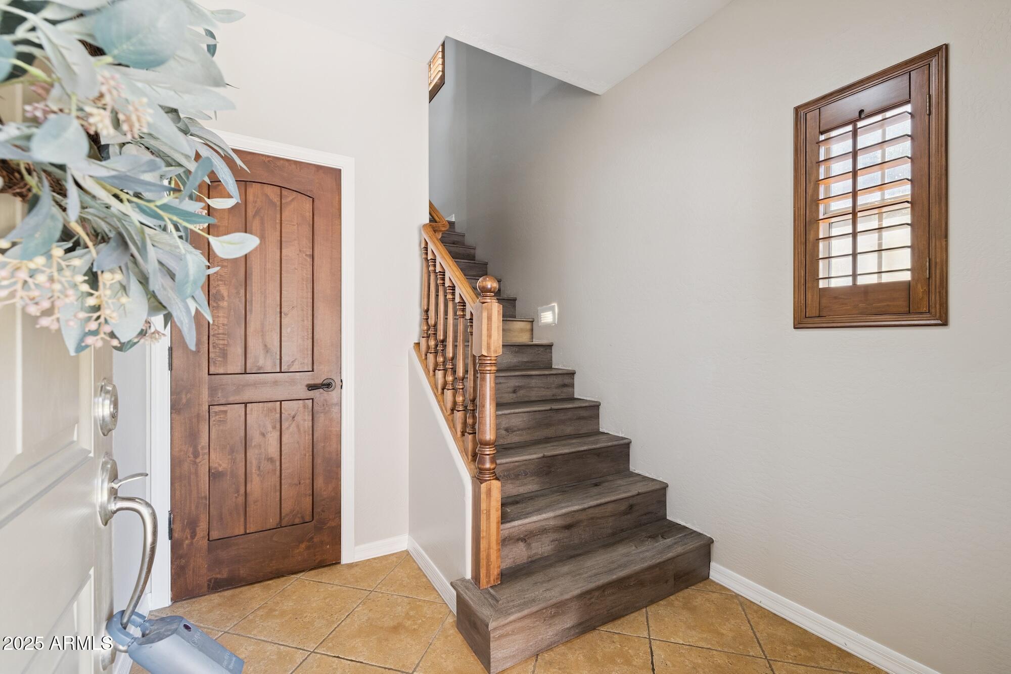 3935 E ROUGH RIDER Road 1024