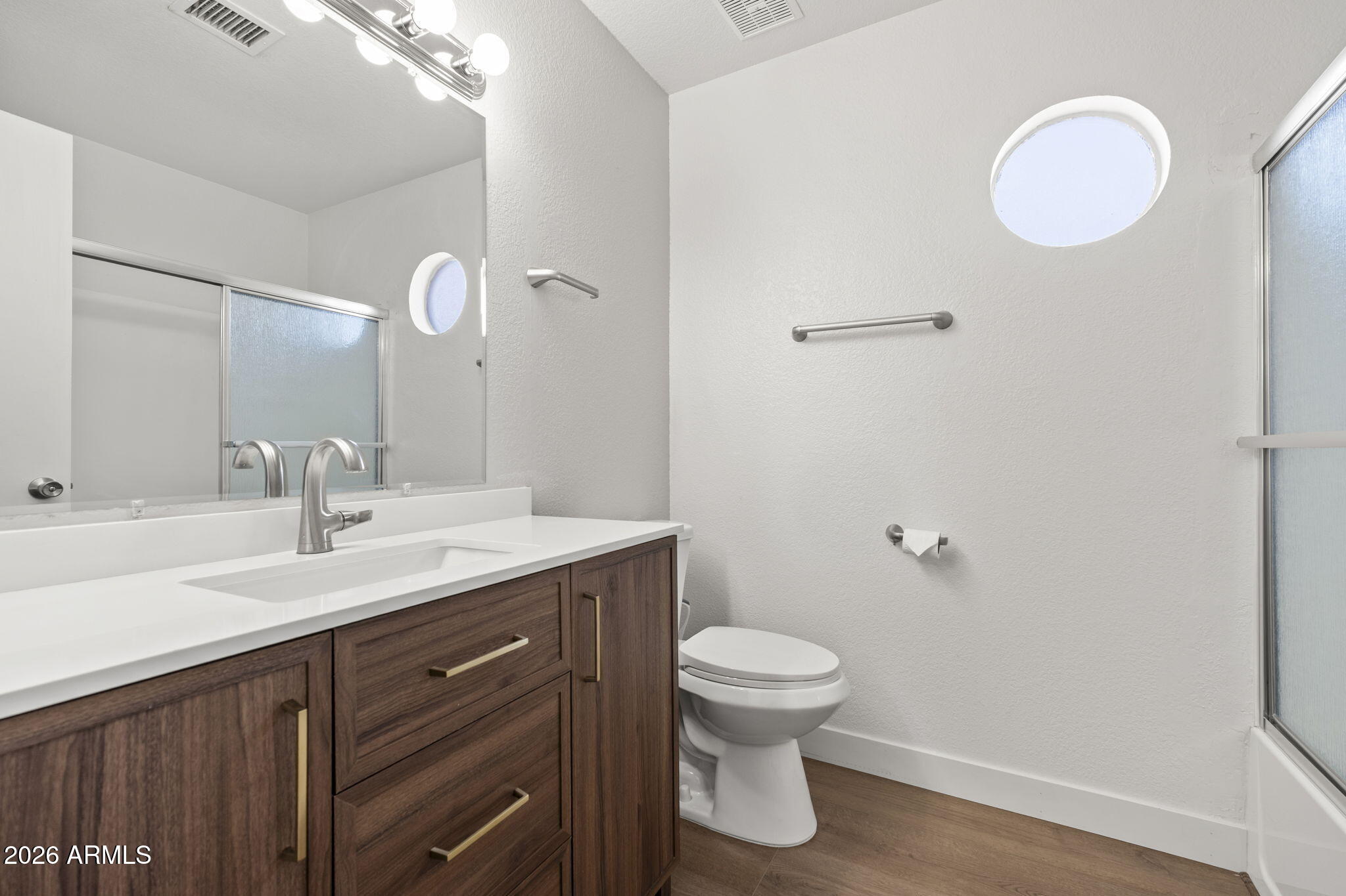 1811 S 39th Street 23