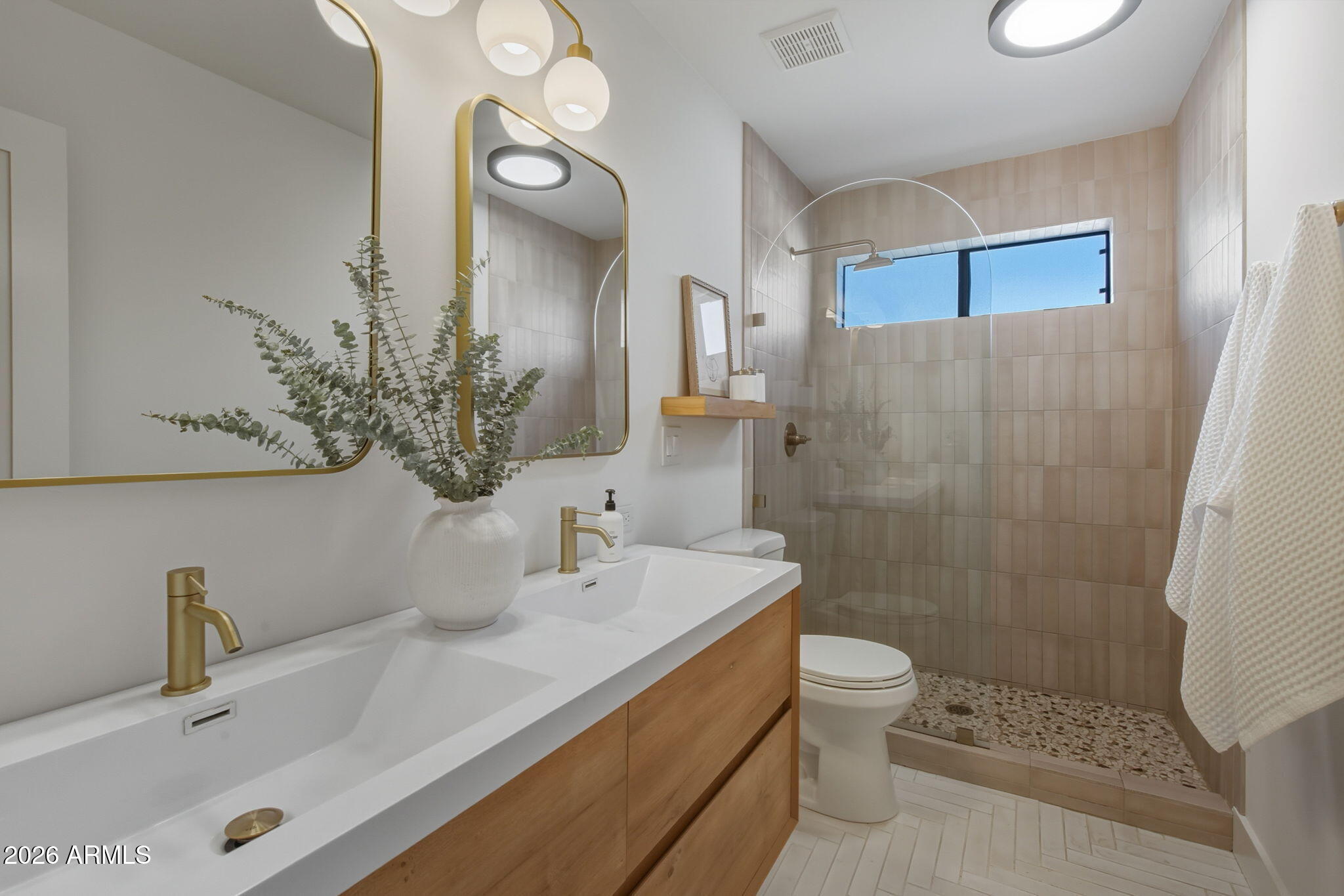 8538 E SAN LORENZO Drive