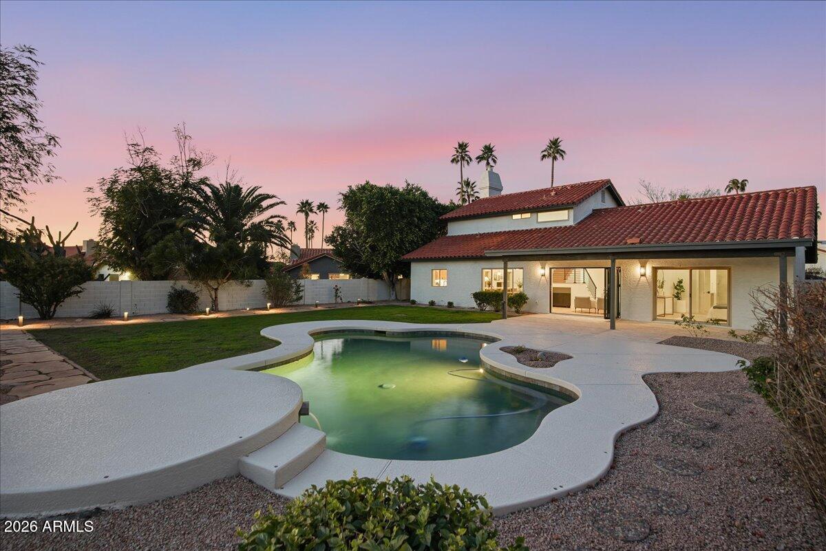 10555 E BELLA VISTA Drive