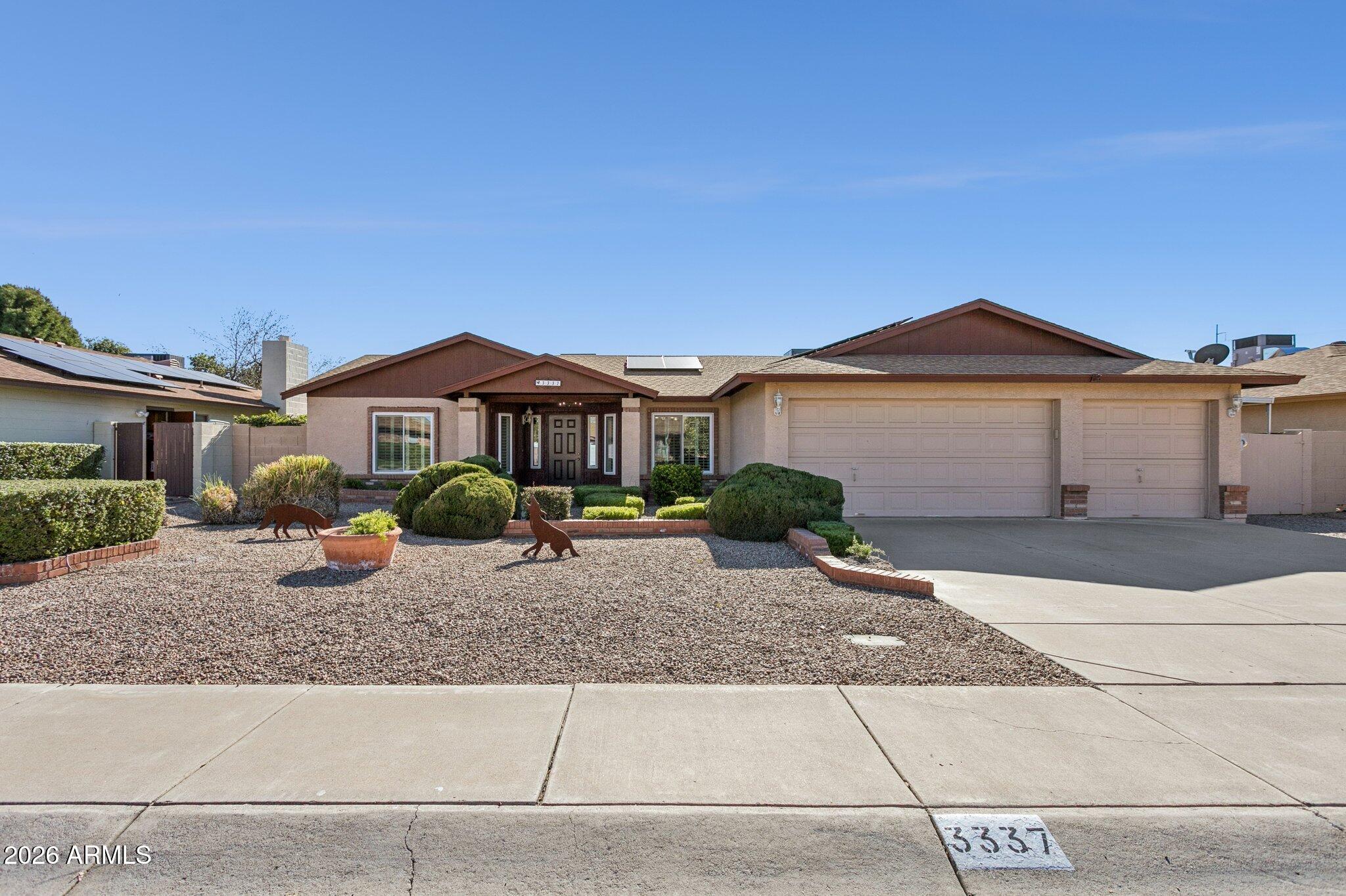 3337 W Taro Lane