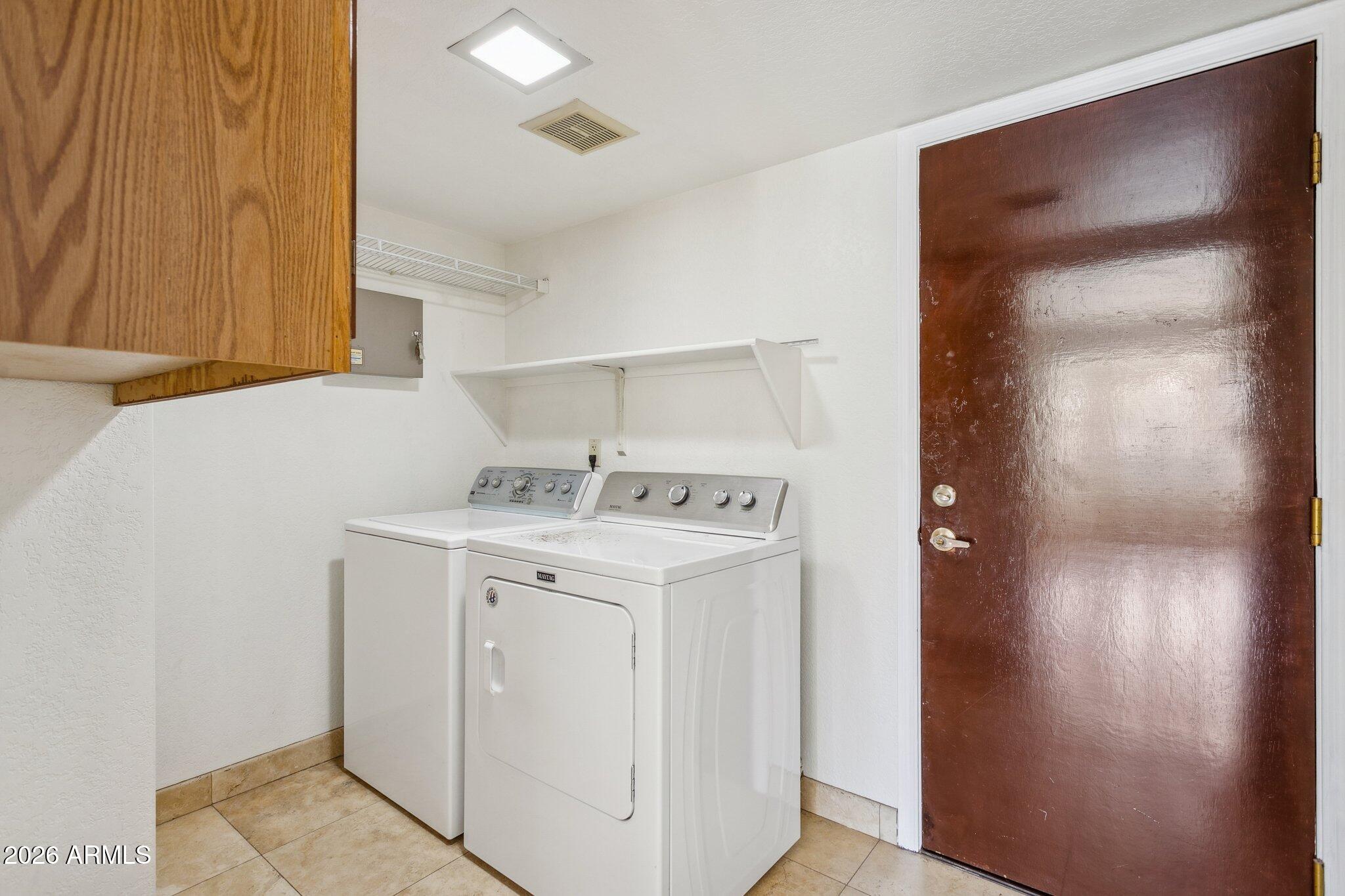 3337 W Taro Lane