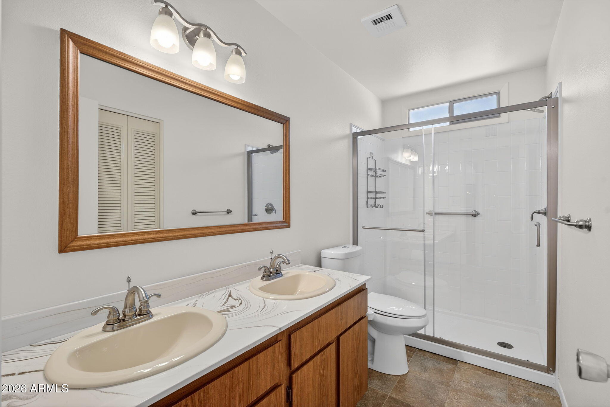 1725 E LA JOLLA Drive