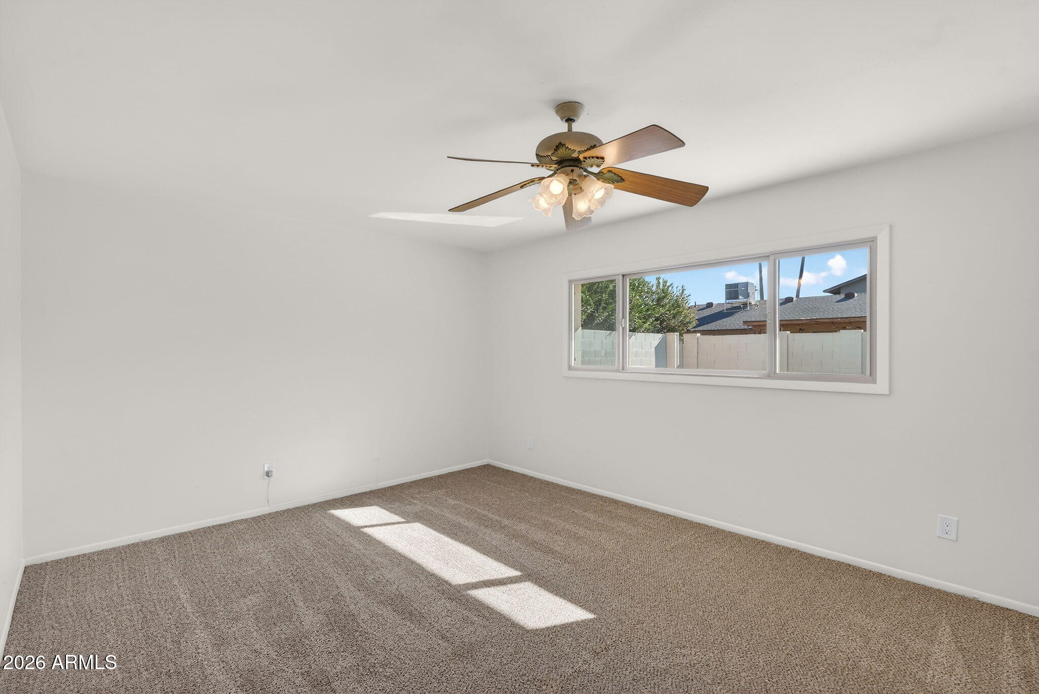 1725 E LA JOLLA Drive