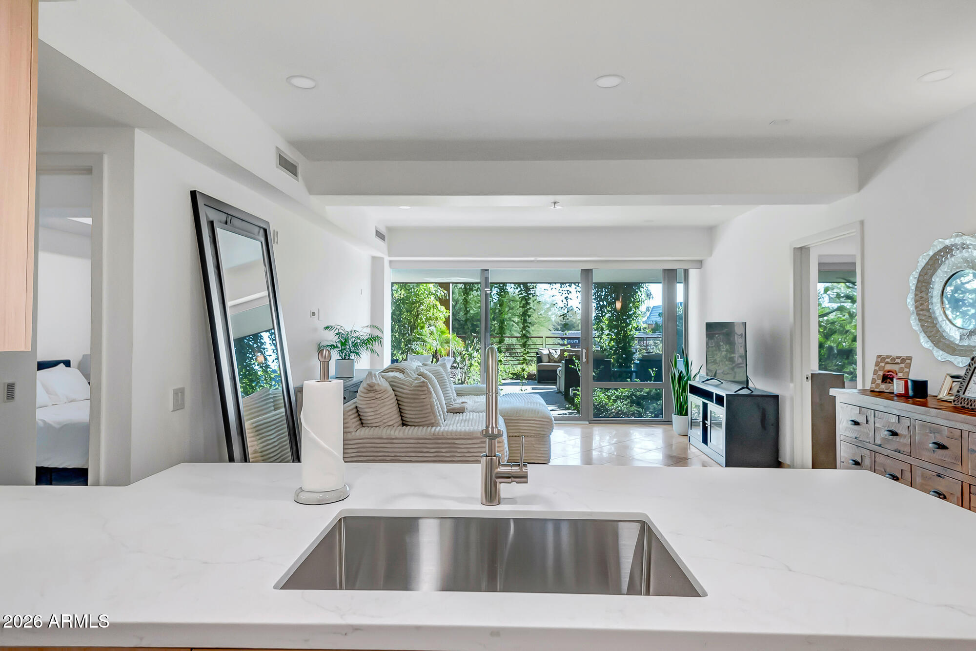 7167 E RANCHO VISTA Drive 2007