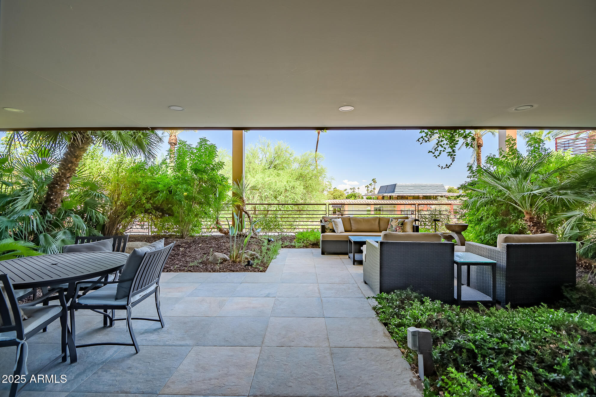 7167 E RANCHO VISTA Drive 2007