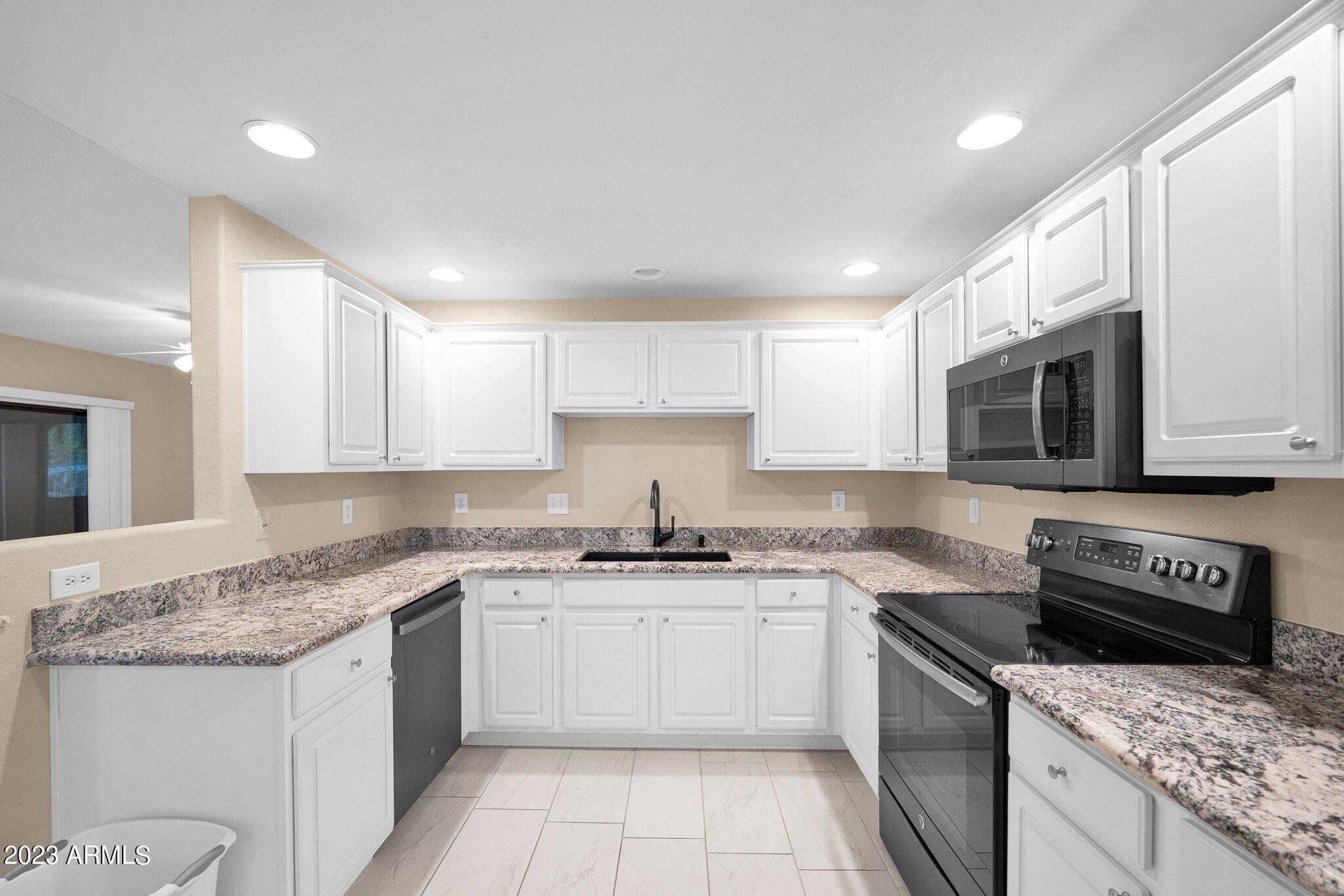 9555 E RAINTREE Drive 1053
