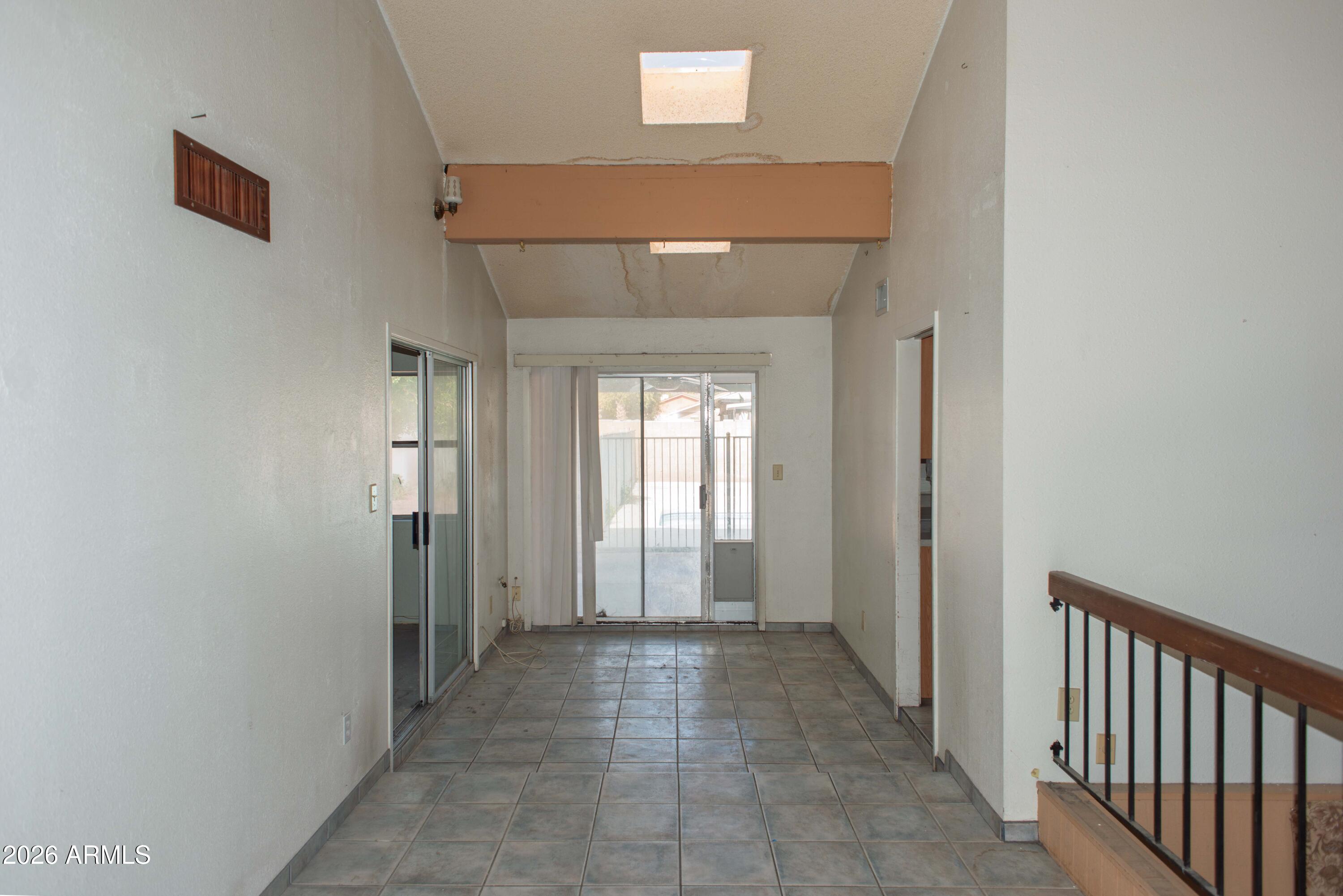 1750 W KIOWA Avenue