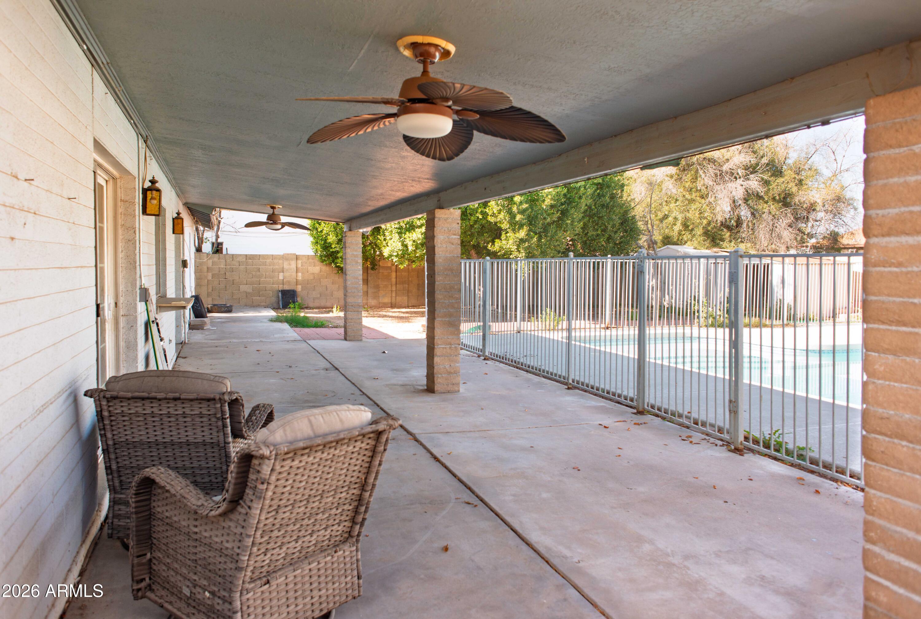 1750 W KIOWA Avenue