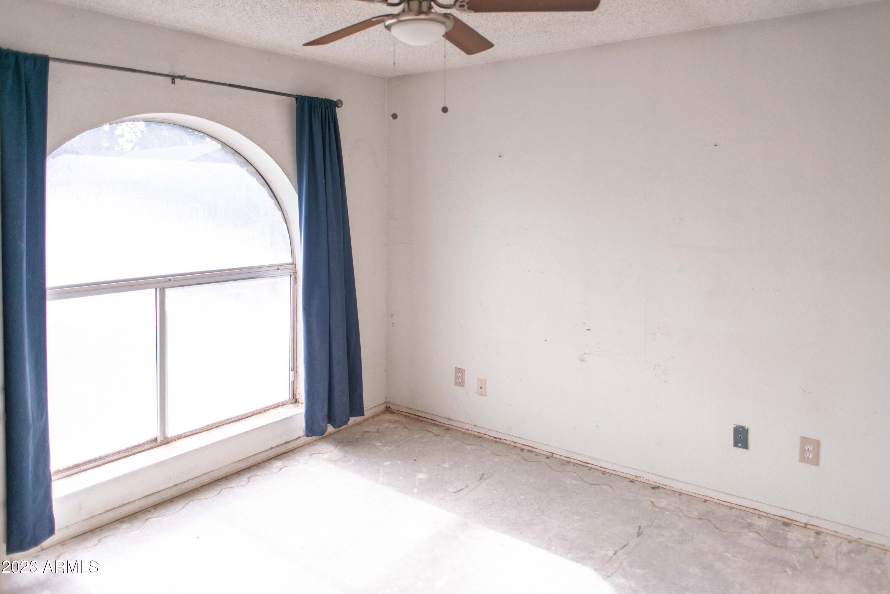 1750 W KIOWA Avenue