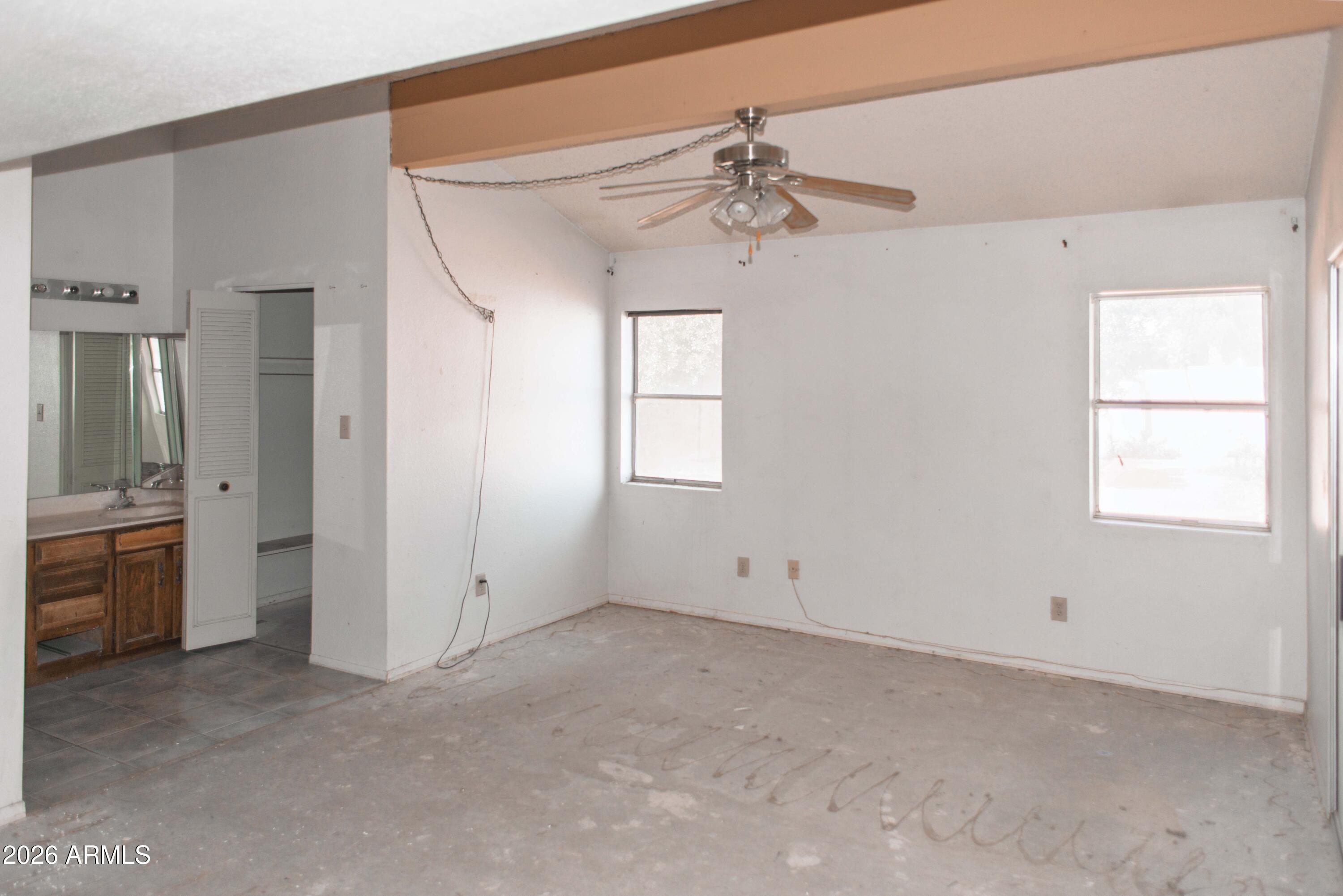 1750 W KIOWA Avenue
