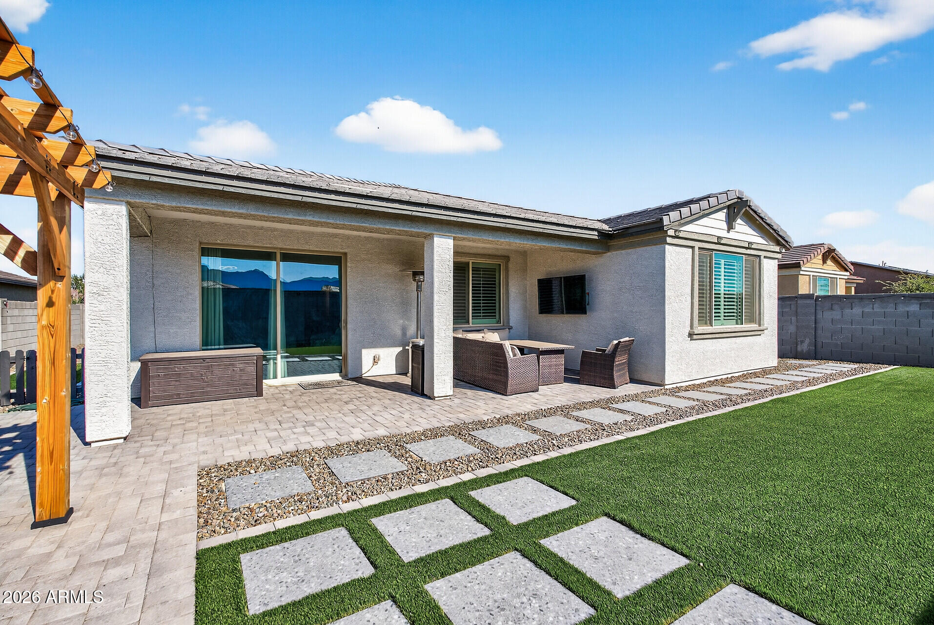 5652 N 188TH Lane