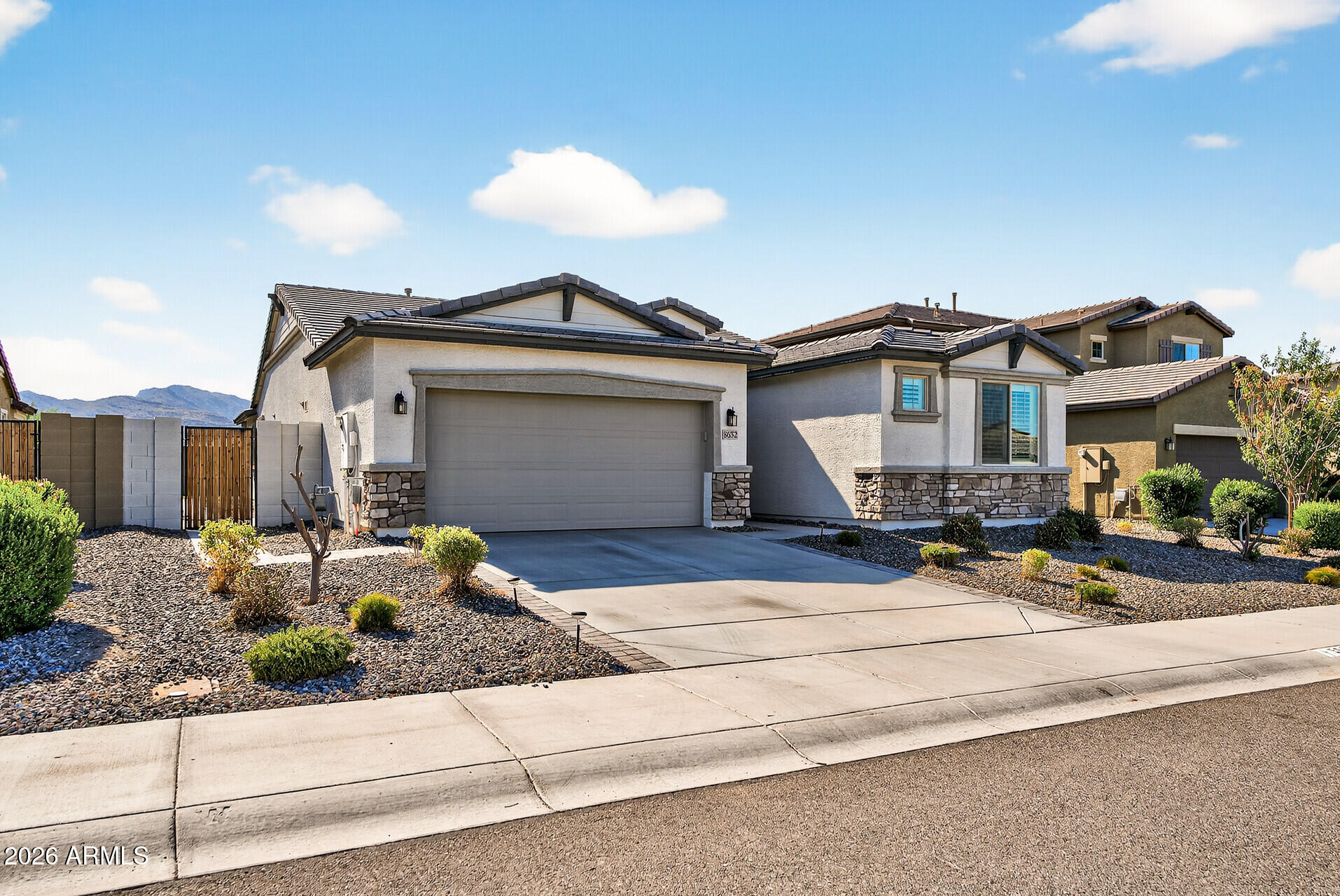 5652 N 188TH Lane