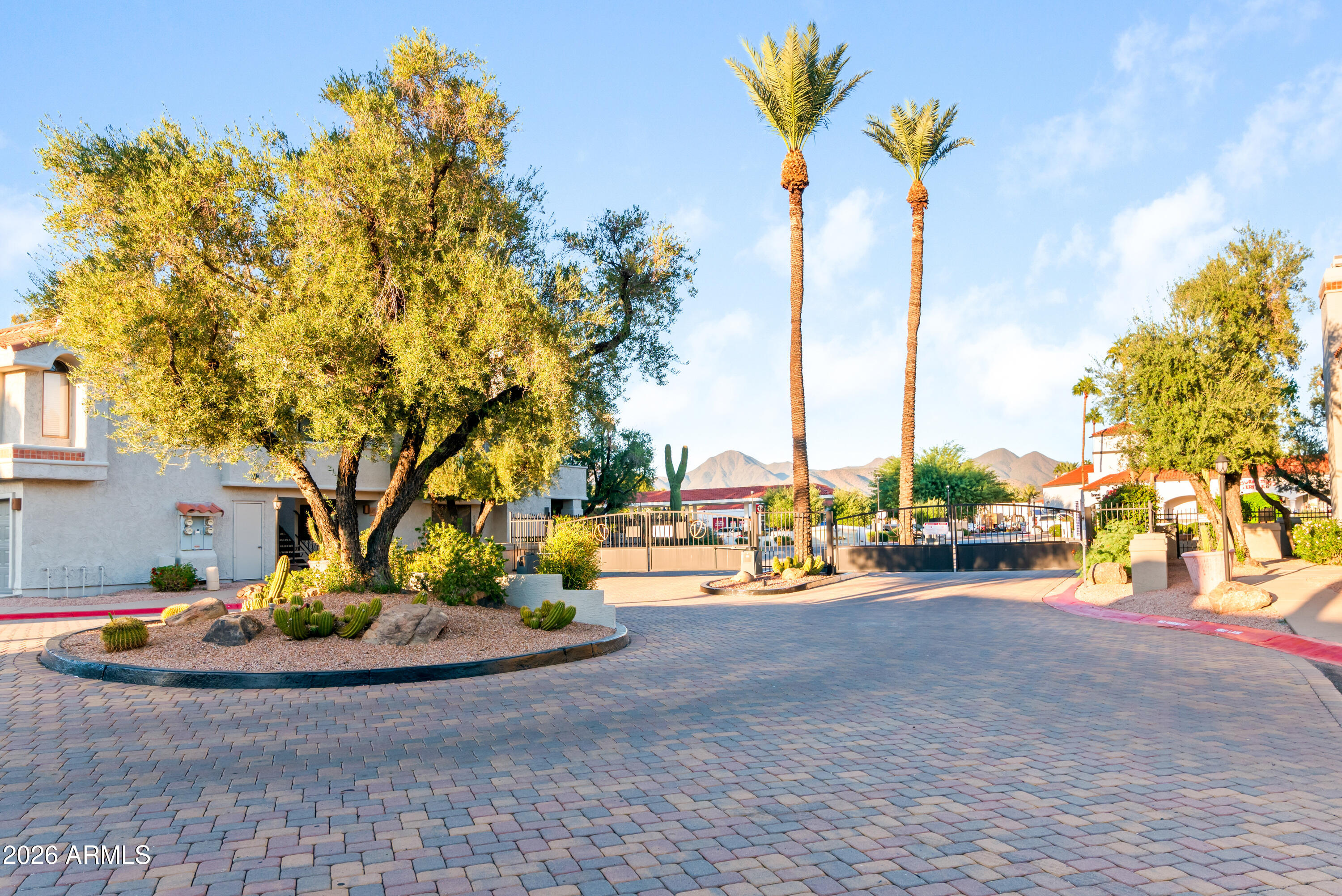 10115 E MOUNTAIN VIEW Road 2106