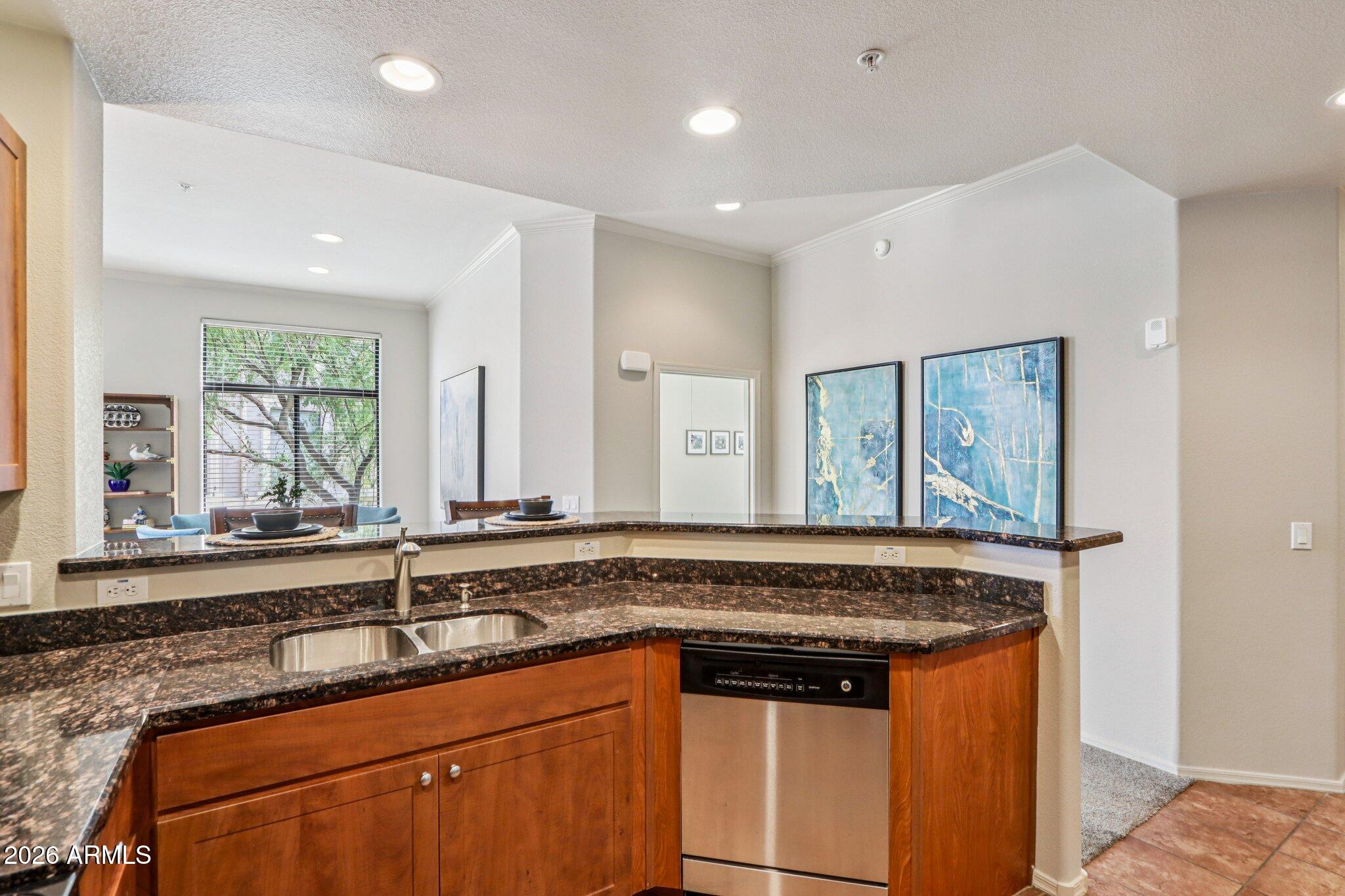 11640 N TATUM Boulevard 2031