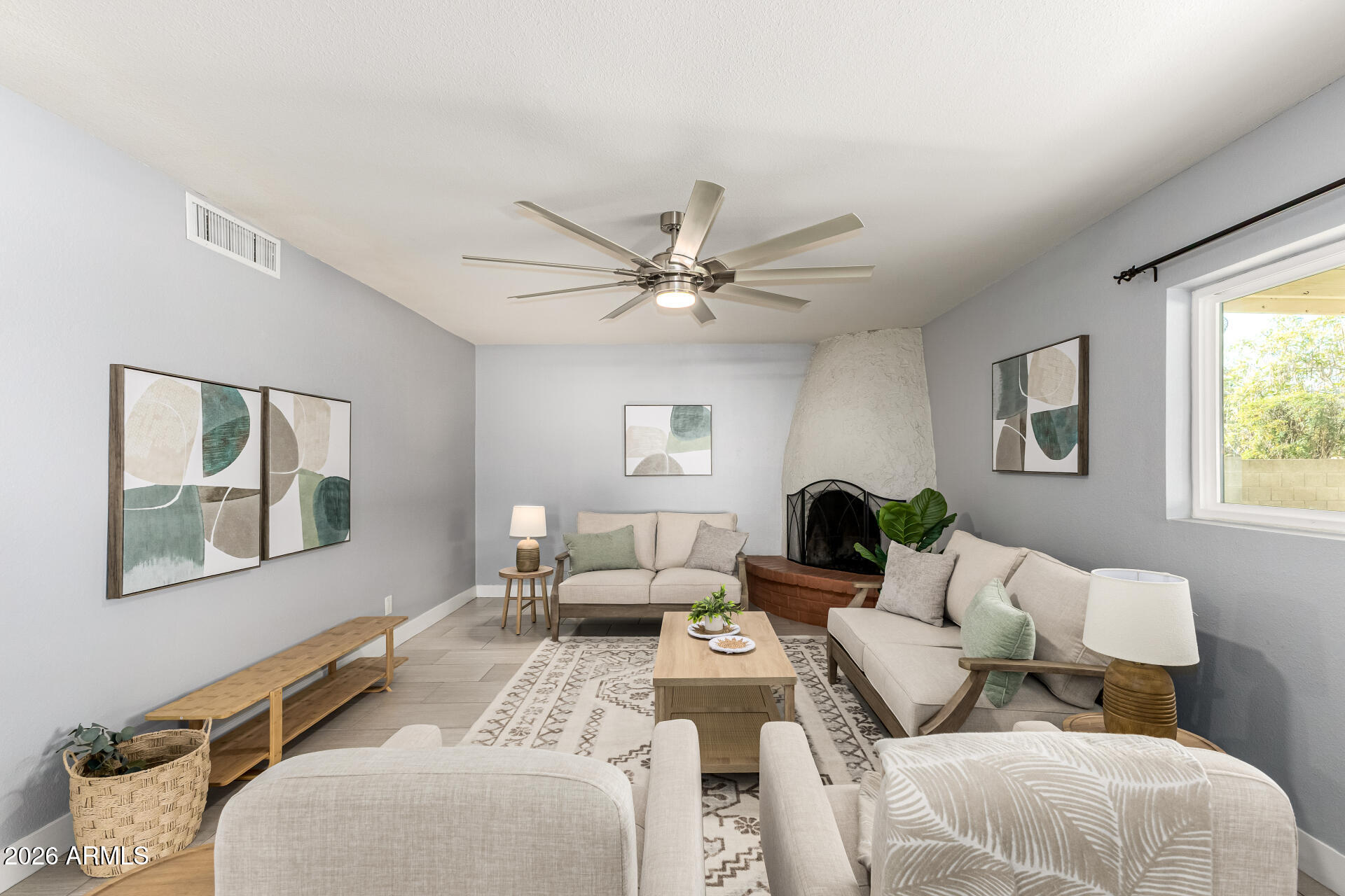 2228 S CANTON