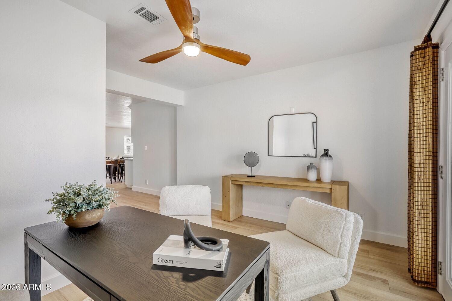 4036 N 40TH Place