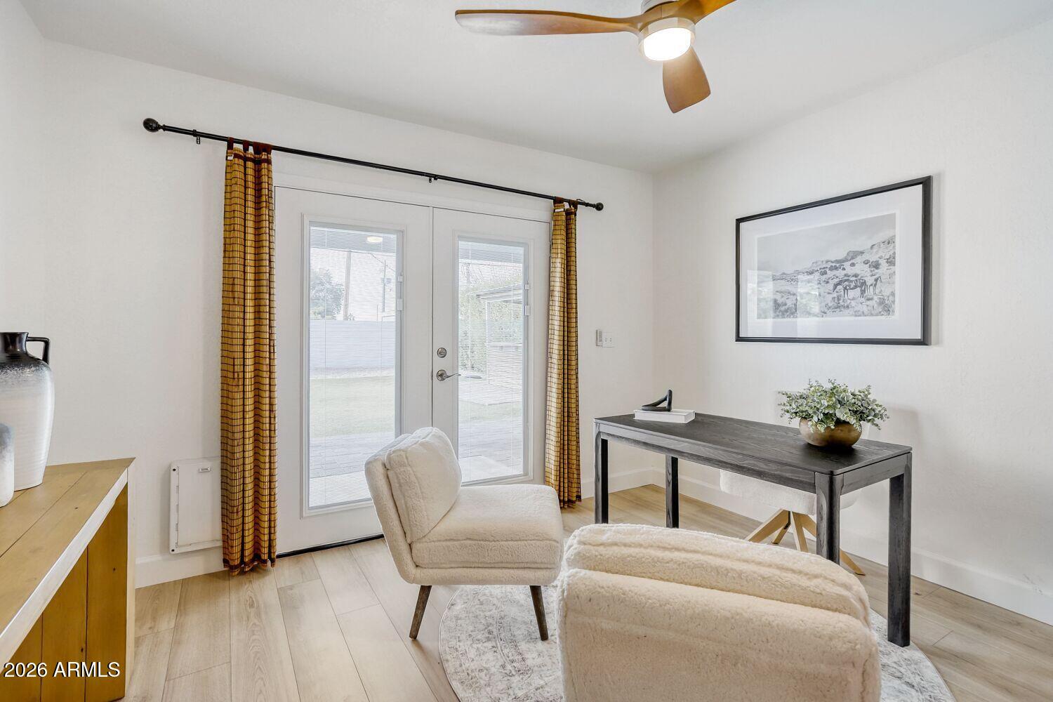 4036 N 40TH Place