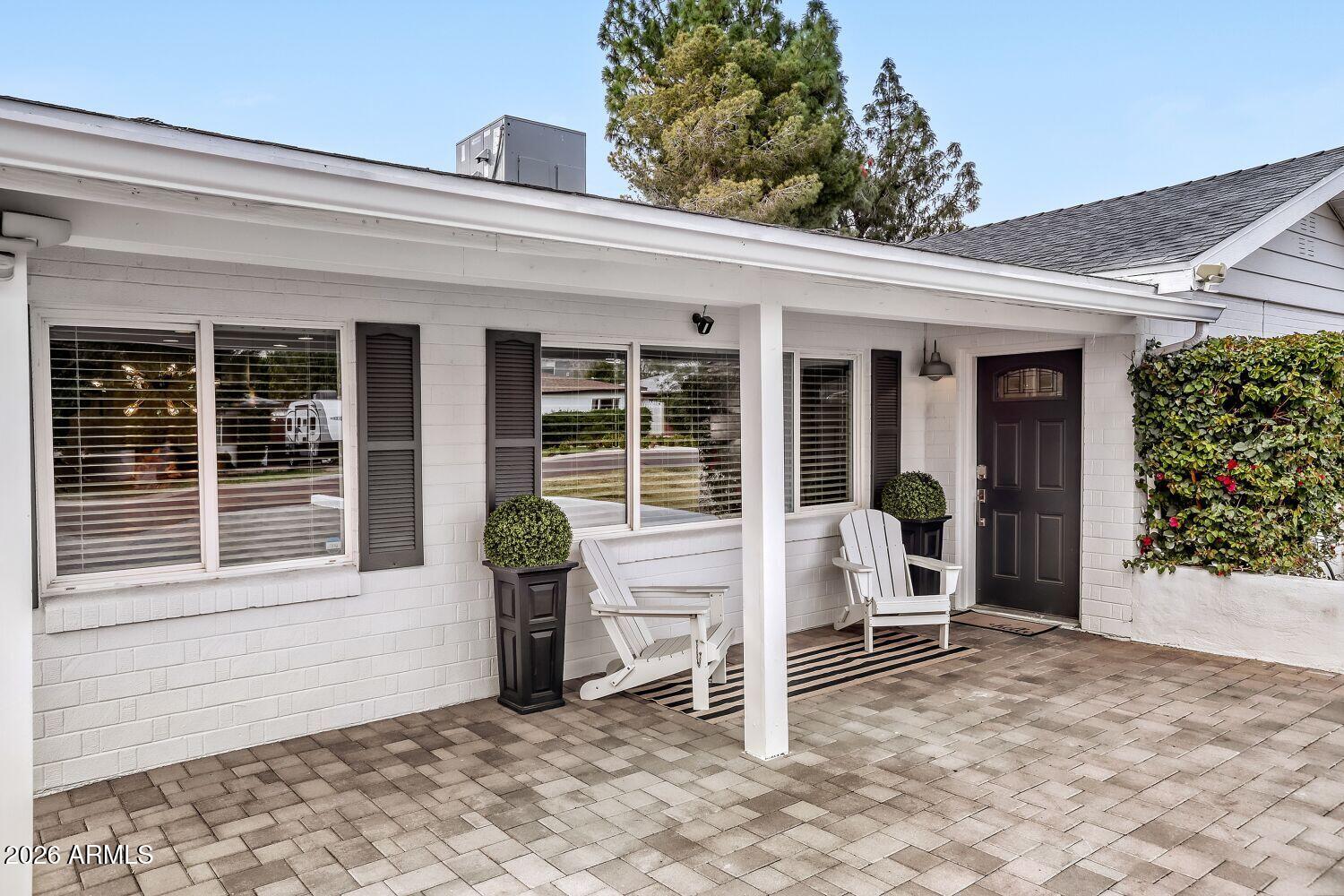 4036 N 40TH Place