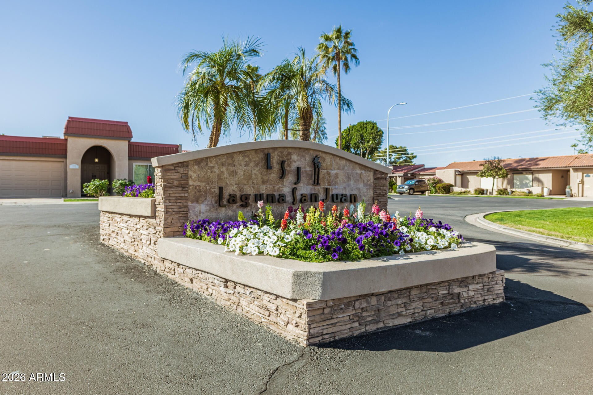 7845 E VISTA Drive