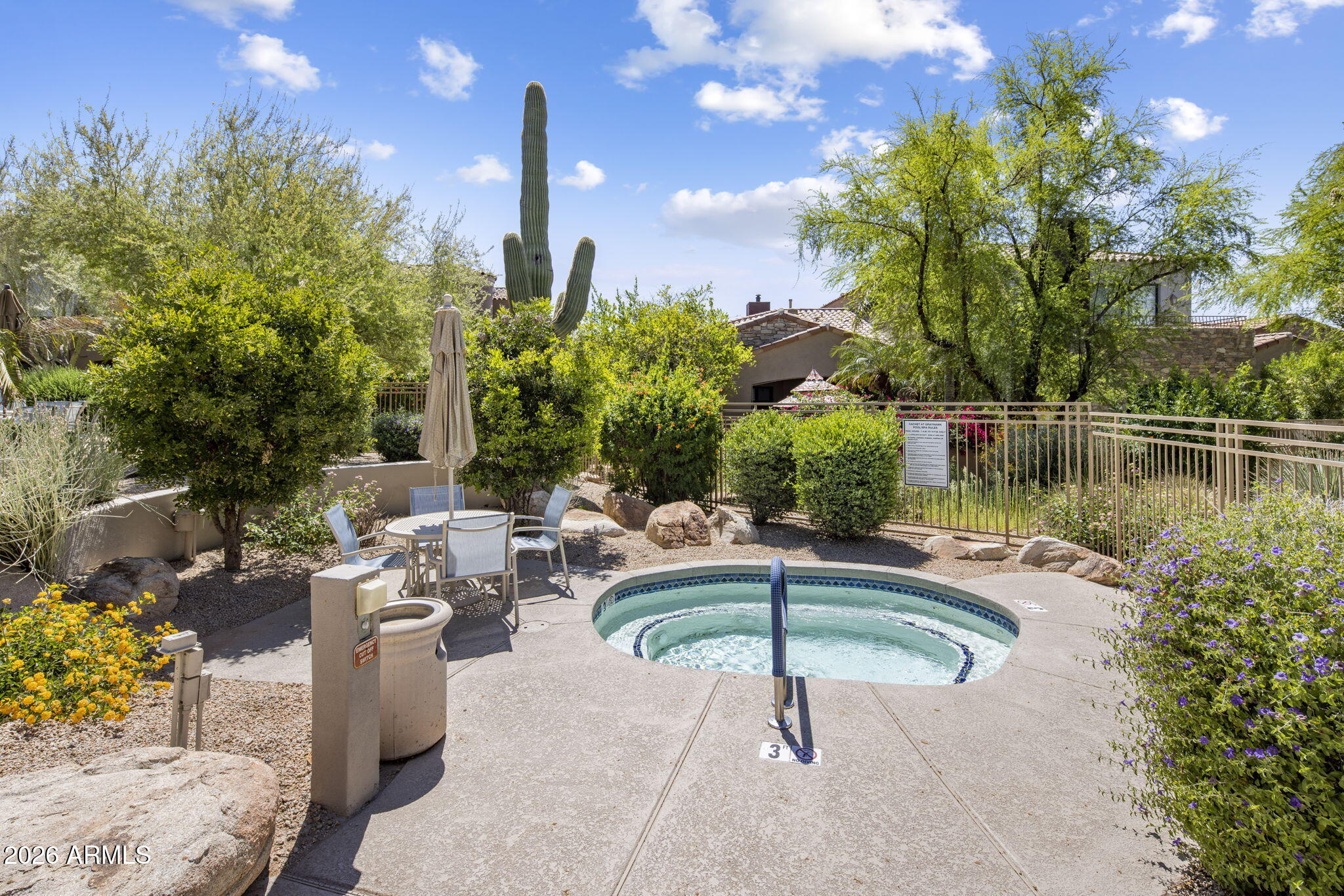 19550 N GRAYHAWK Drive 2011