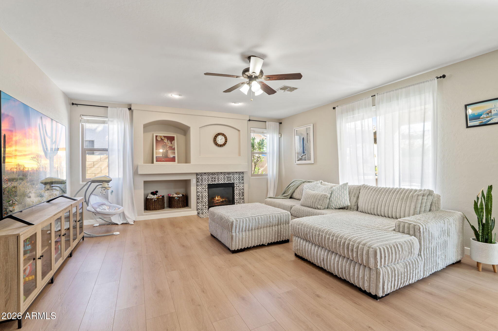 6943 W TETHER Trail