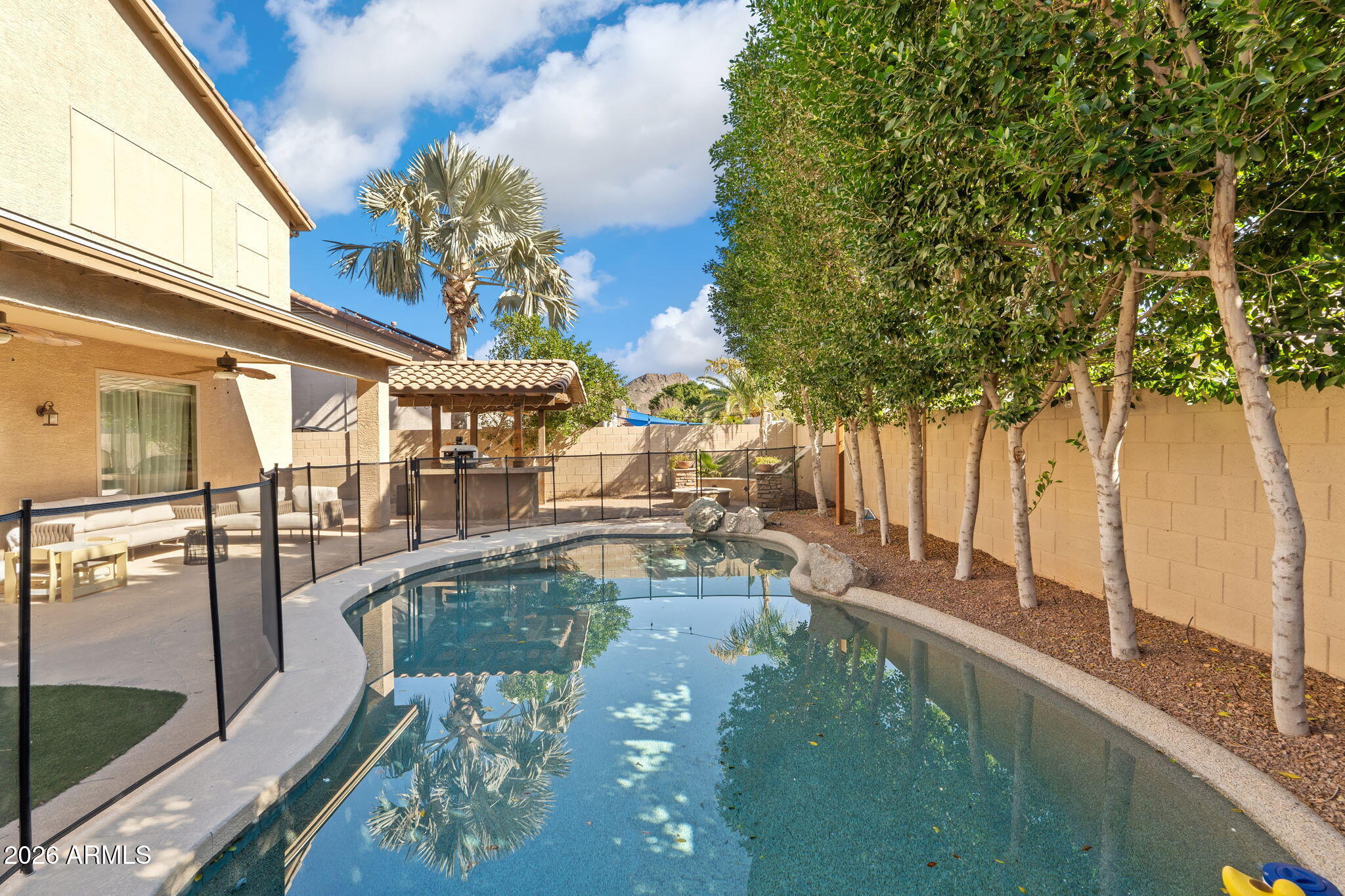 6943 W TETHER Trail