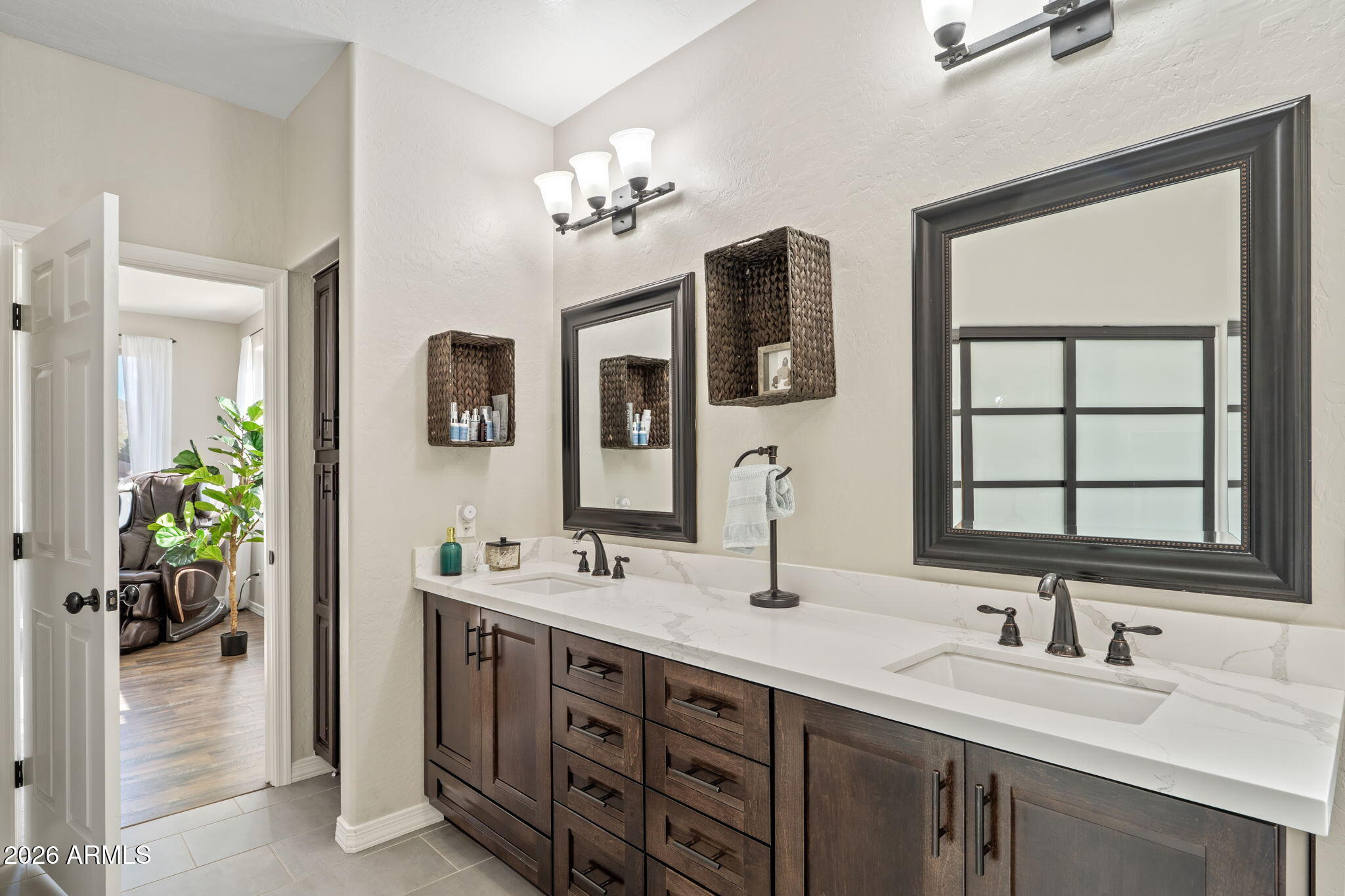 6943 W TETHER Trail