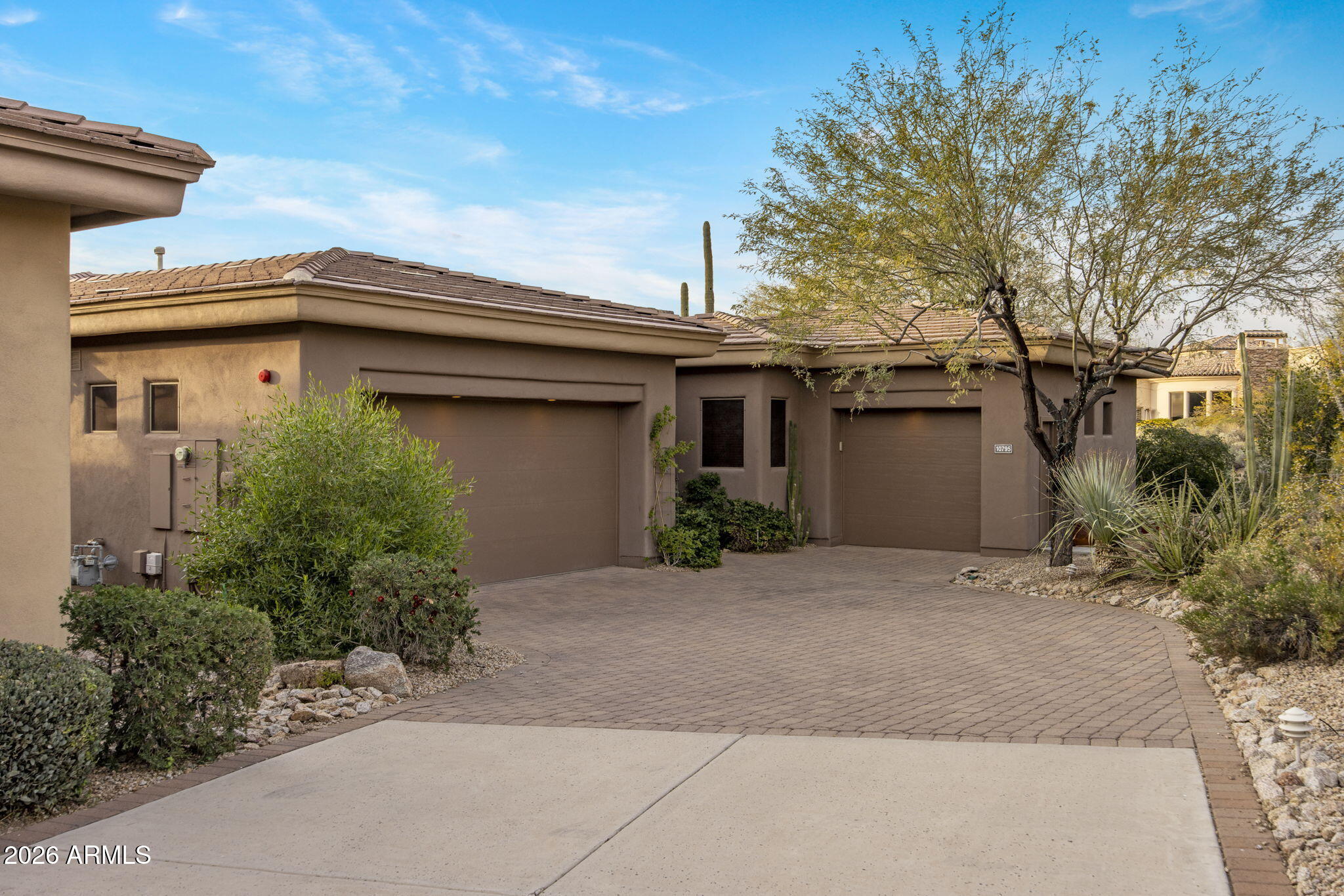 10795 E LA JUNTA Road