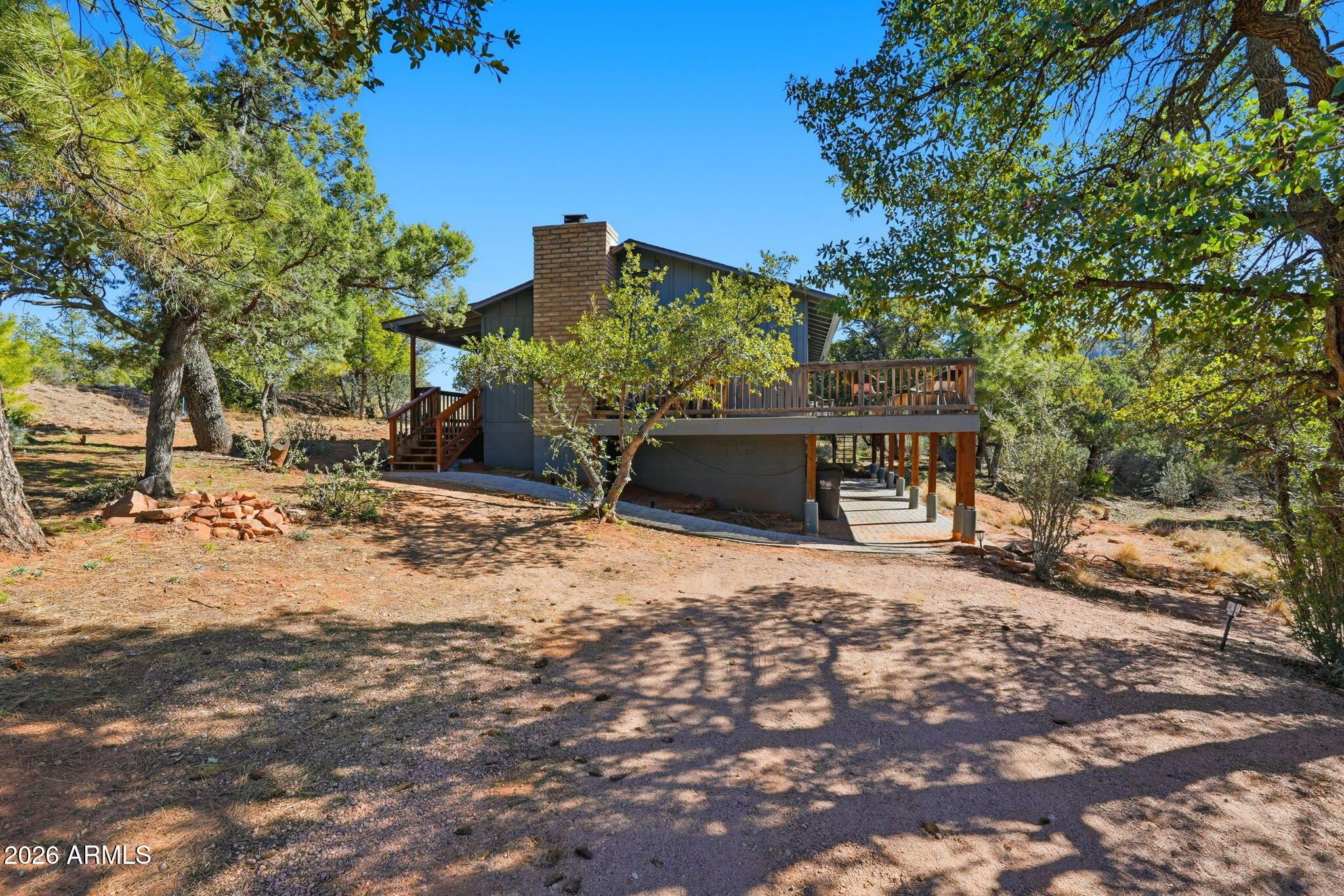 8247 W RALLS Drive