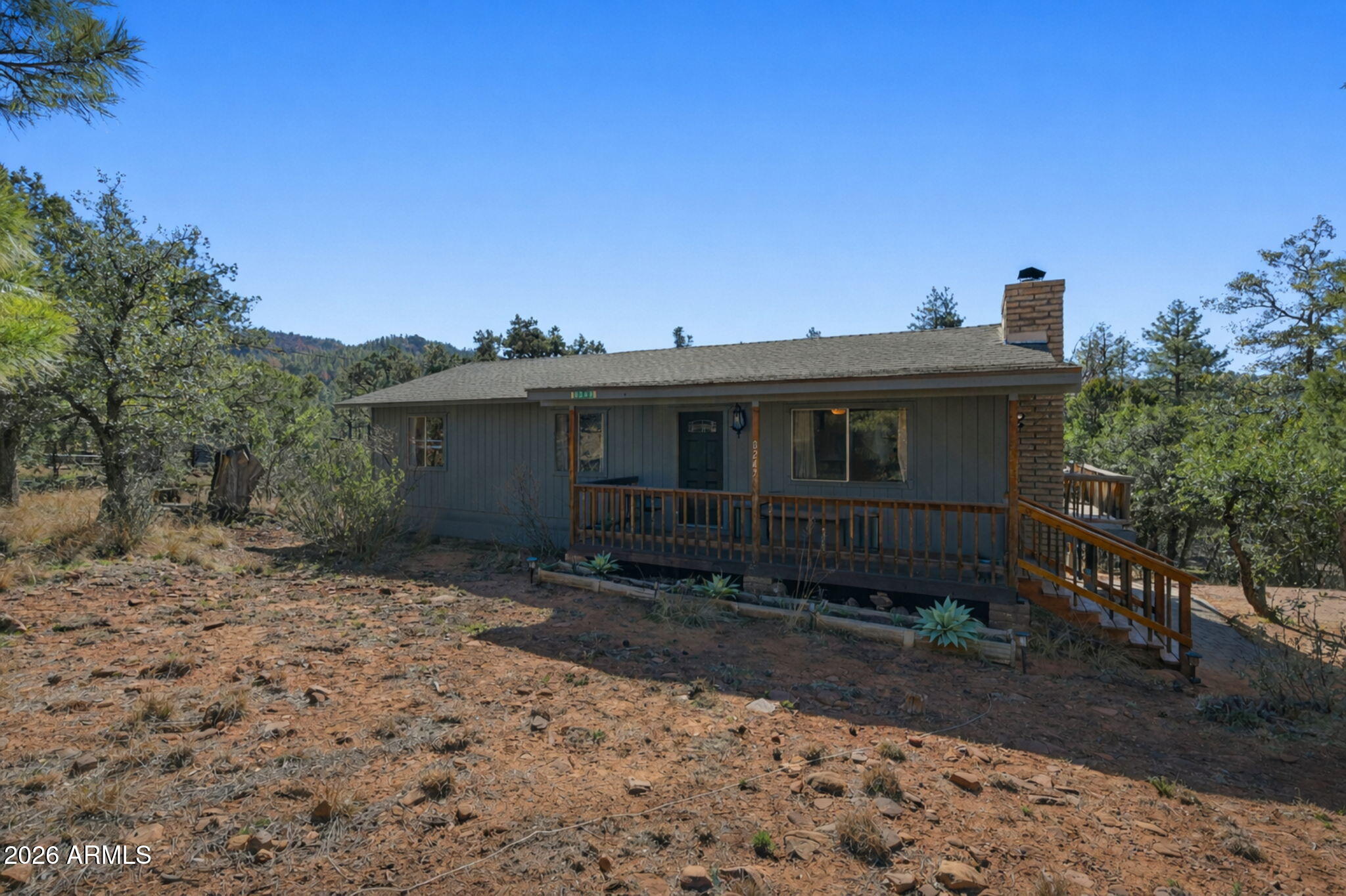 8247 W RALLS Drive