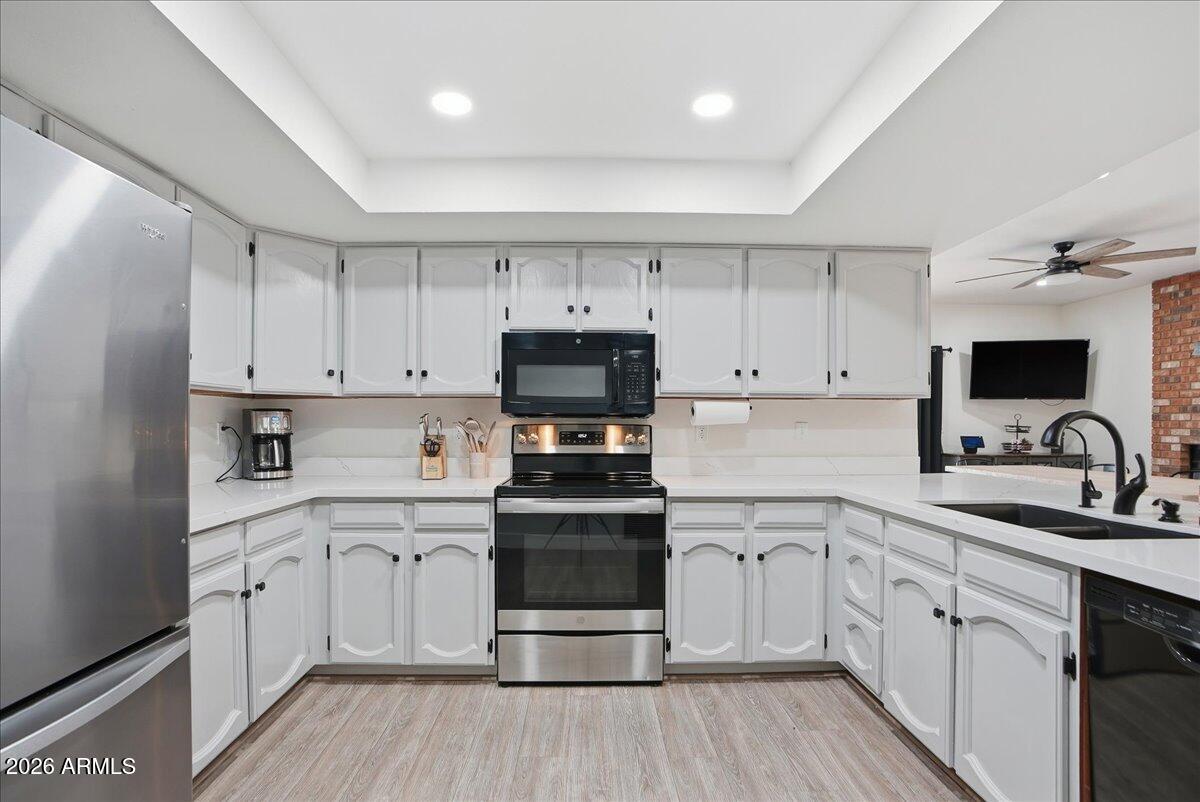 12627 S 38TH Place